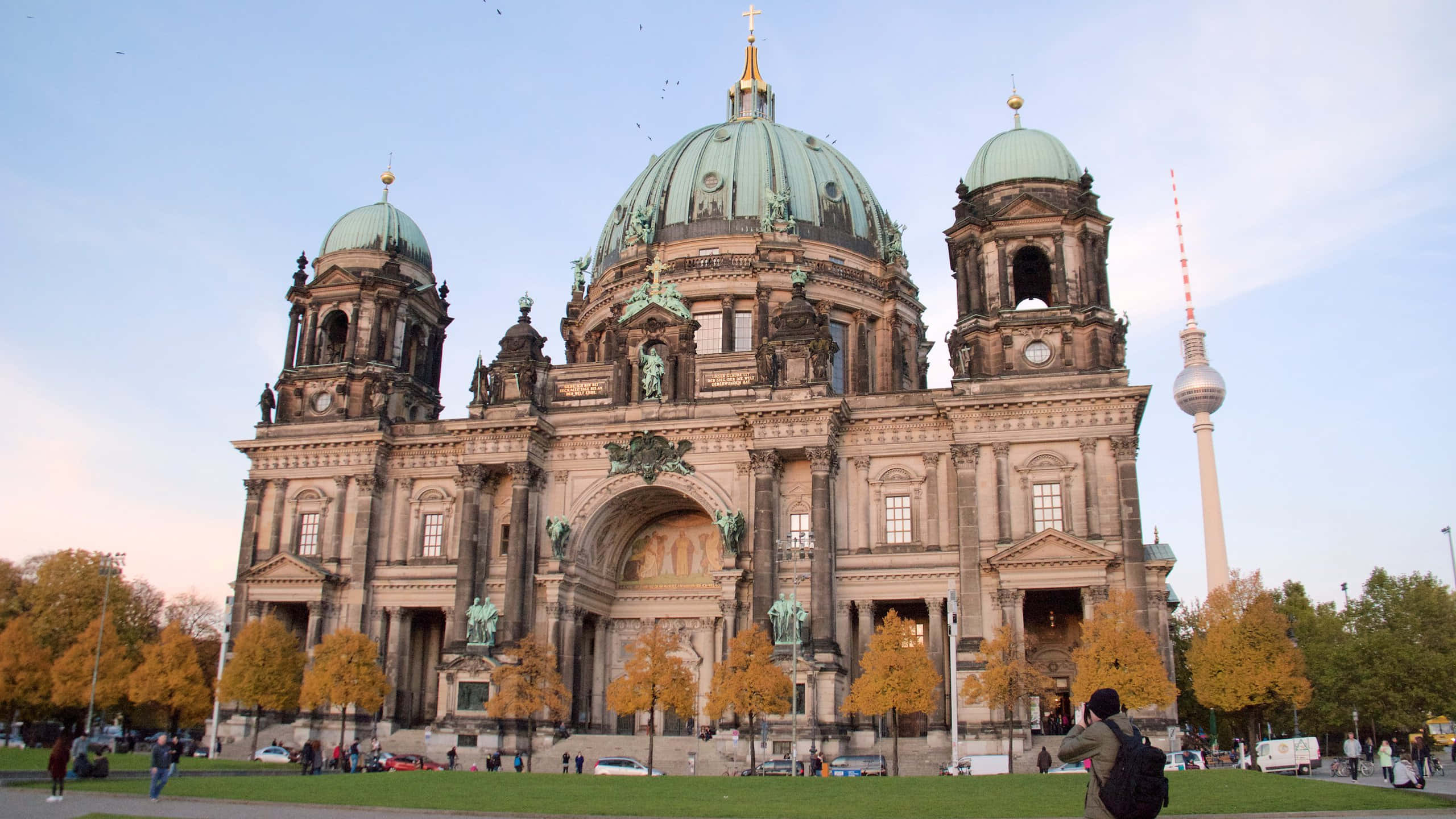 Berlin Cathedral, green domes, pale sky, 2K Desktop Wallpaper