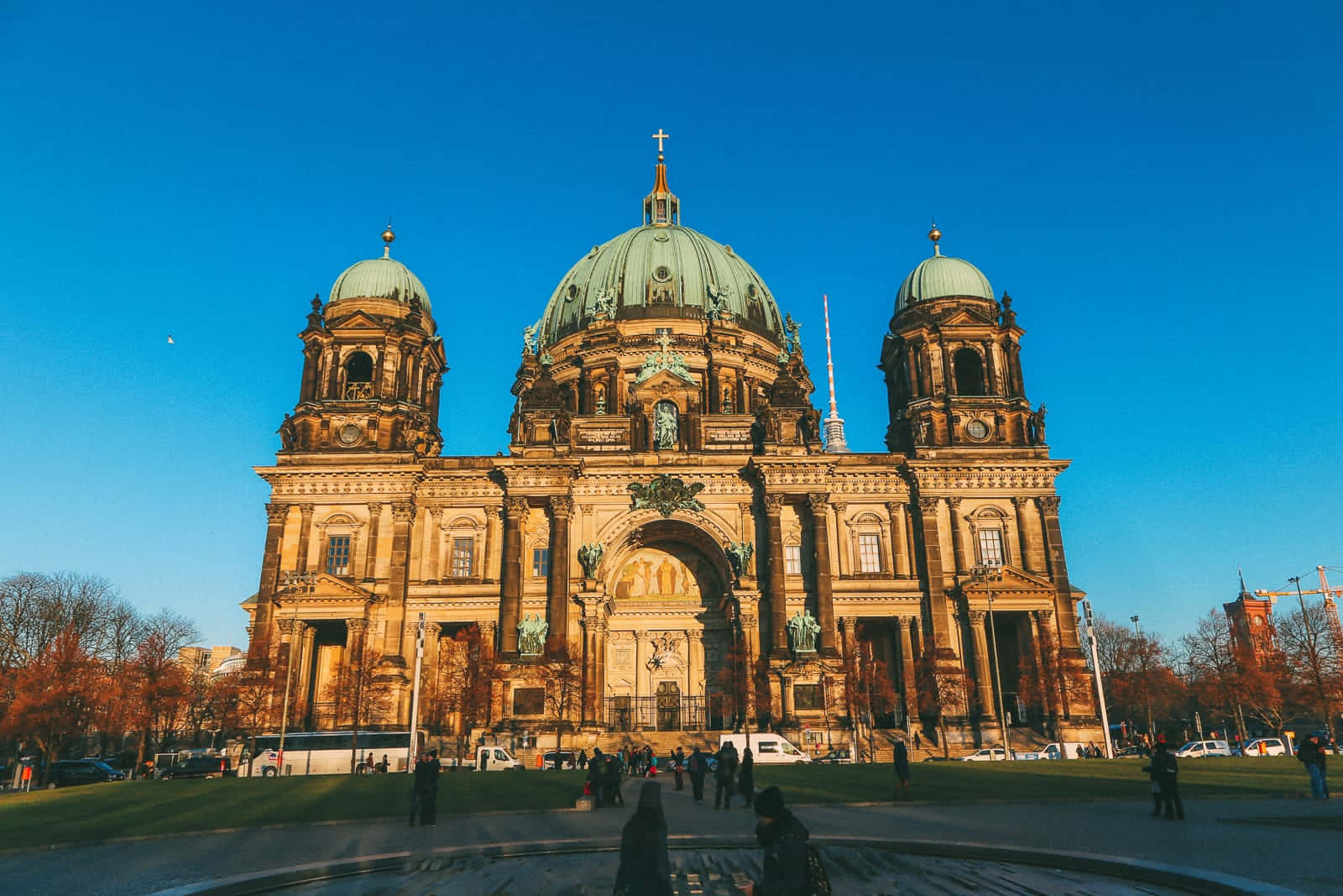 Berlin Cathedral, golden sunlight, clear blue sky, HD Desktop Wallpaper