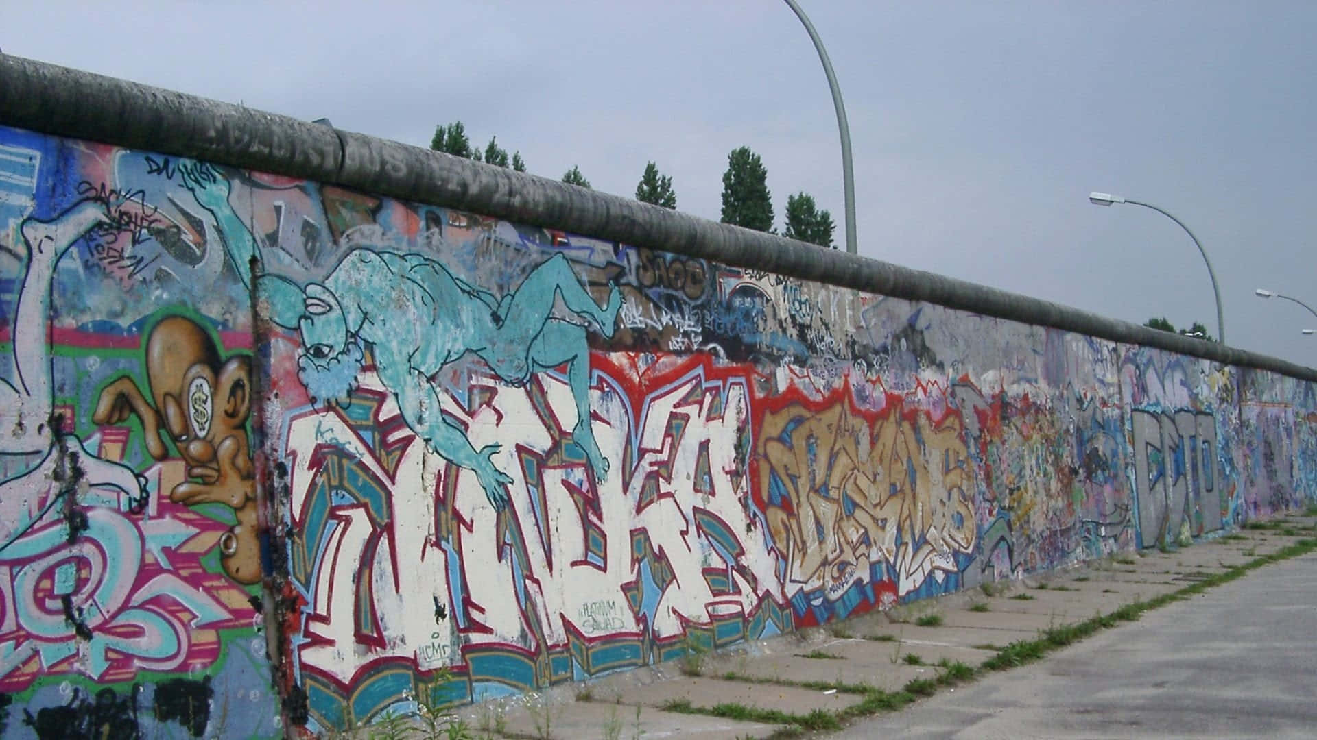 Berlin Wall, graffiti mural, colorful graffiti art, Full HD Desktop Wallpaper