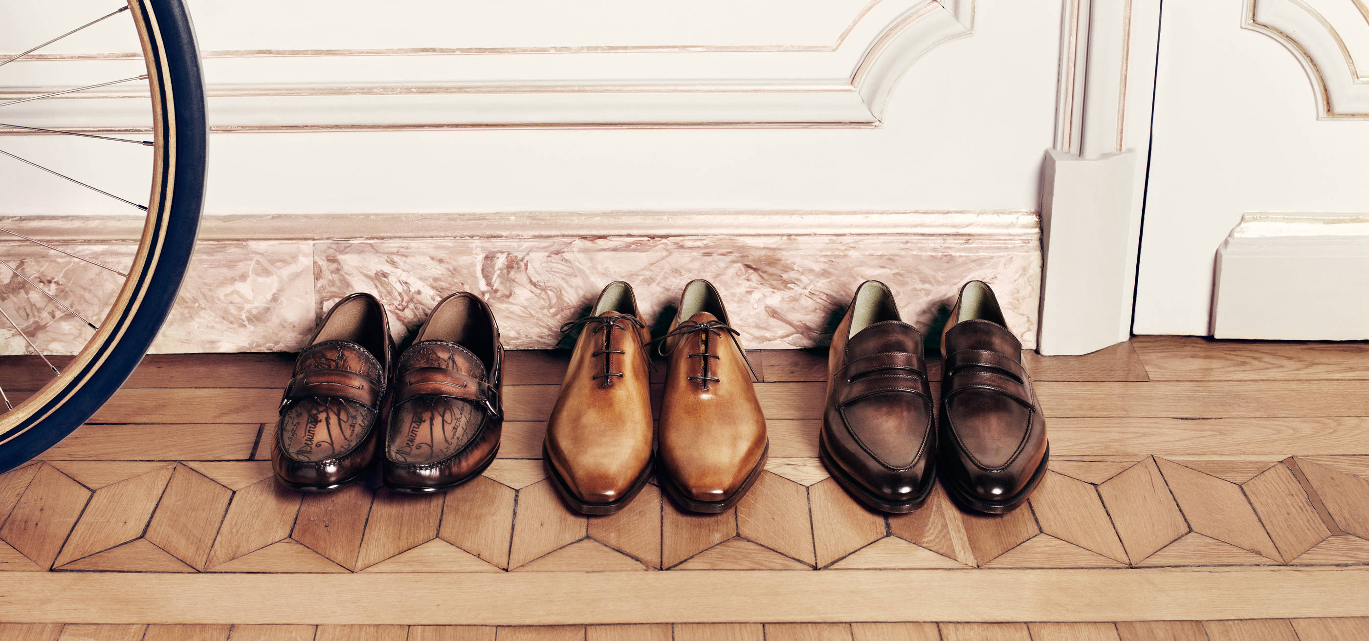 Berluti, loafers, oxfords, 2K Desktop Wallpaper