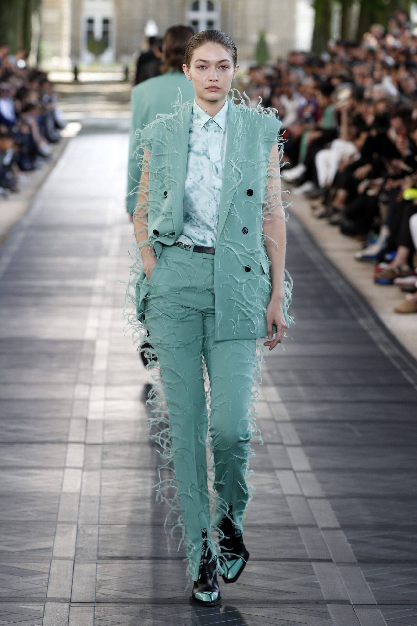 Berluti, Summer 2020 Collection, mint green suit, 2K Phone Wallpaper