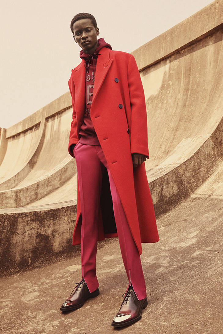 Berluti, red coat, matching pants, SD Phone Wallpaper
