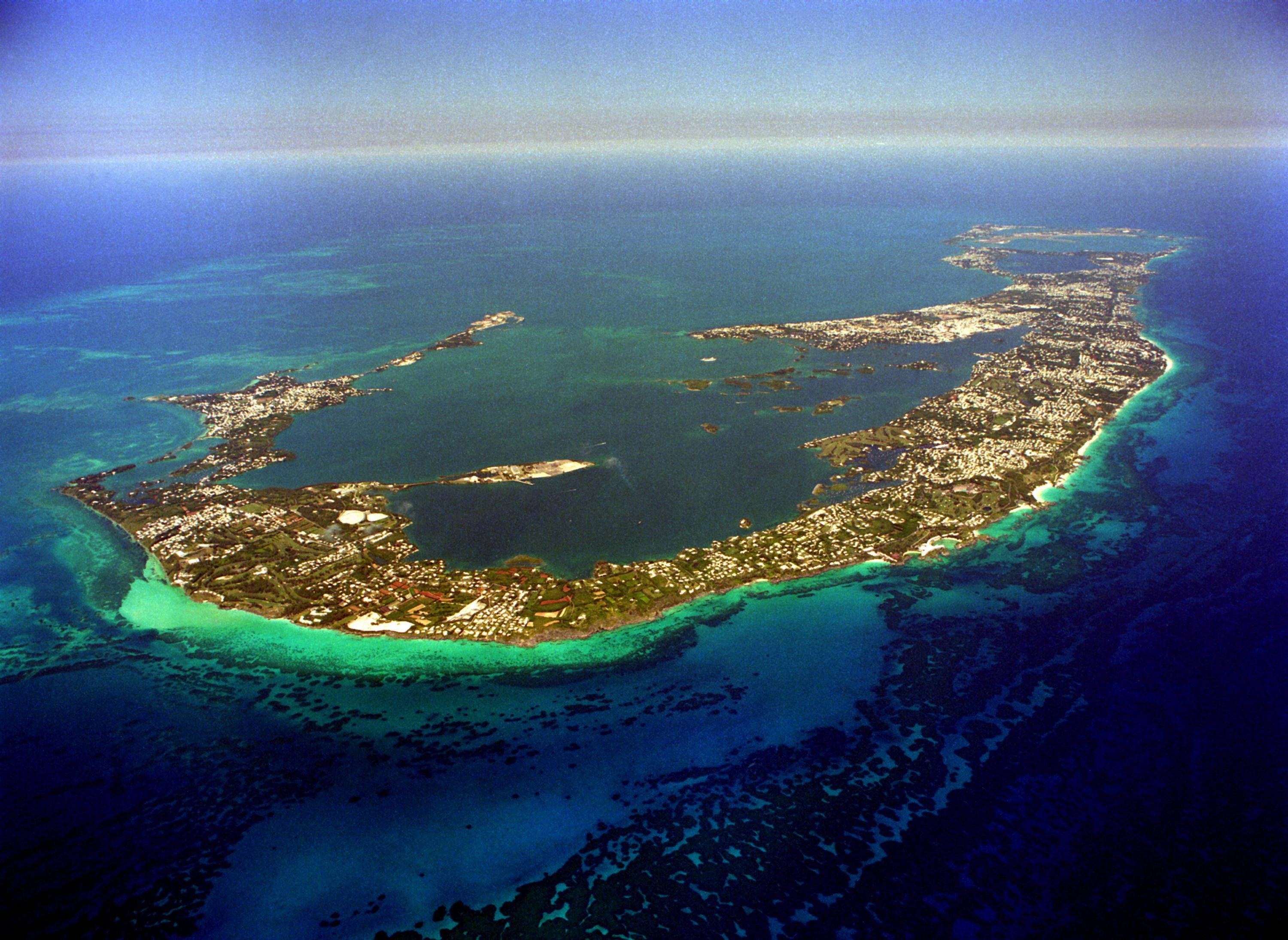 Bermuda, turquoise waters, tropical island chain, 2K Desktop Wallpaper