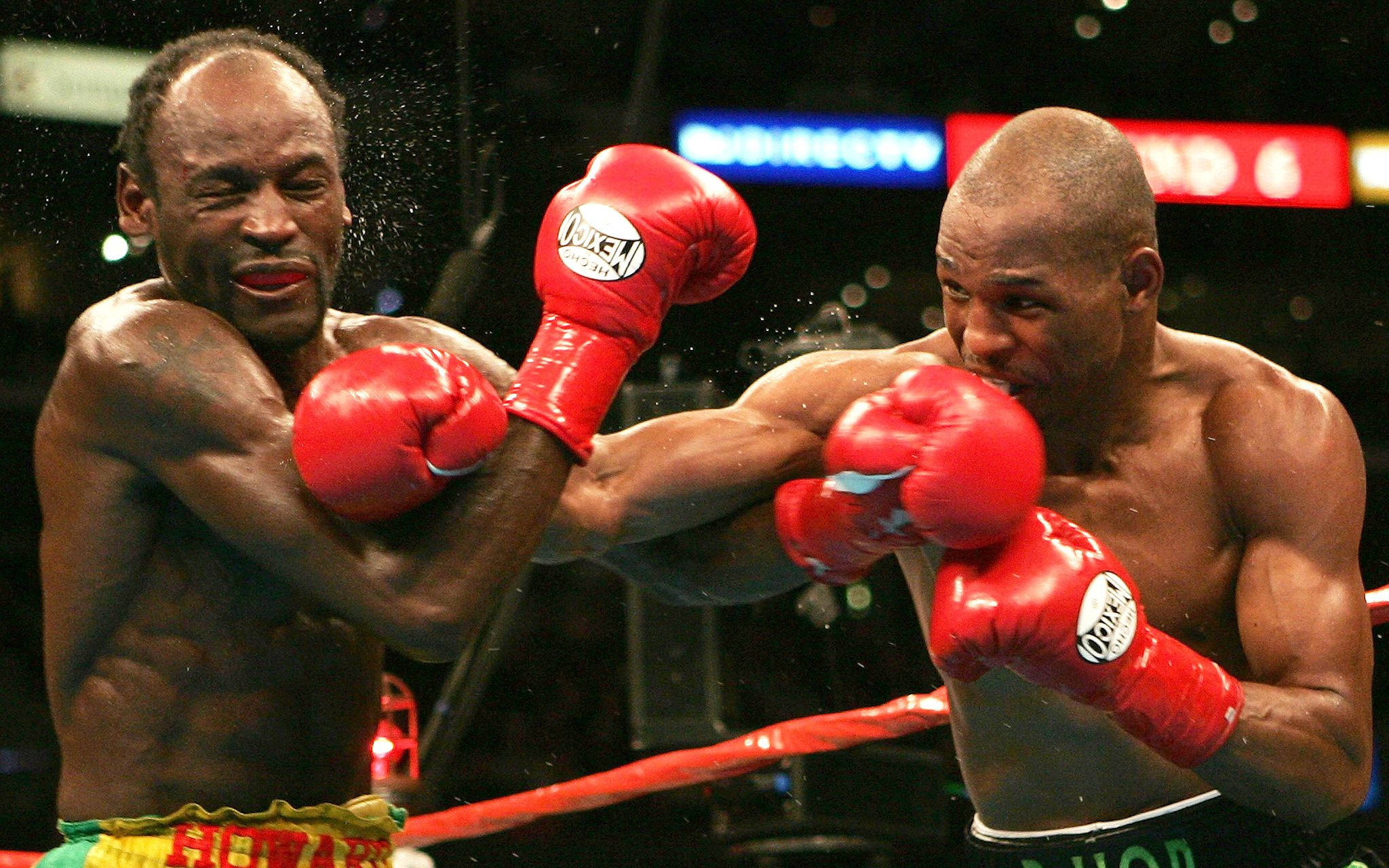 Bernard Hopkins, red gloves, rain-splattered ring, Full HD Desktop Wallpaper