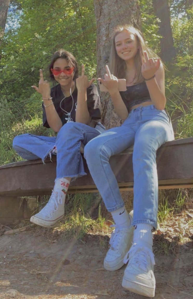 Best Friend Aesthetic, sunglasses, jeans, SD Phone Wallpaper
