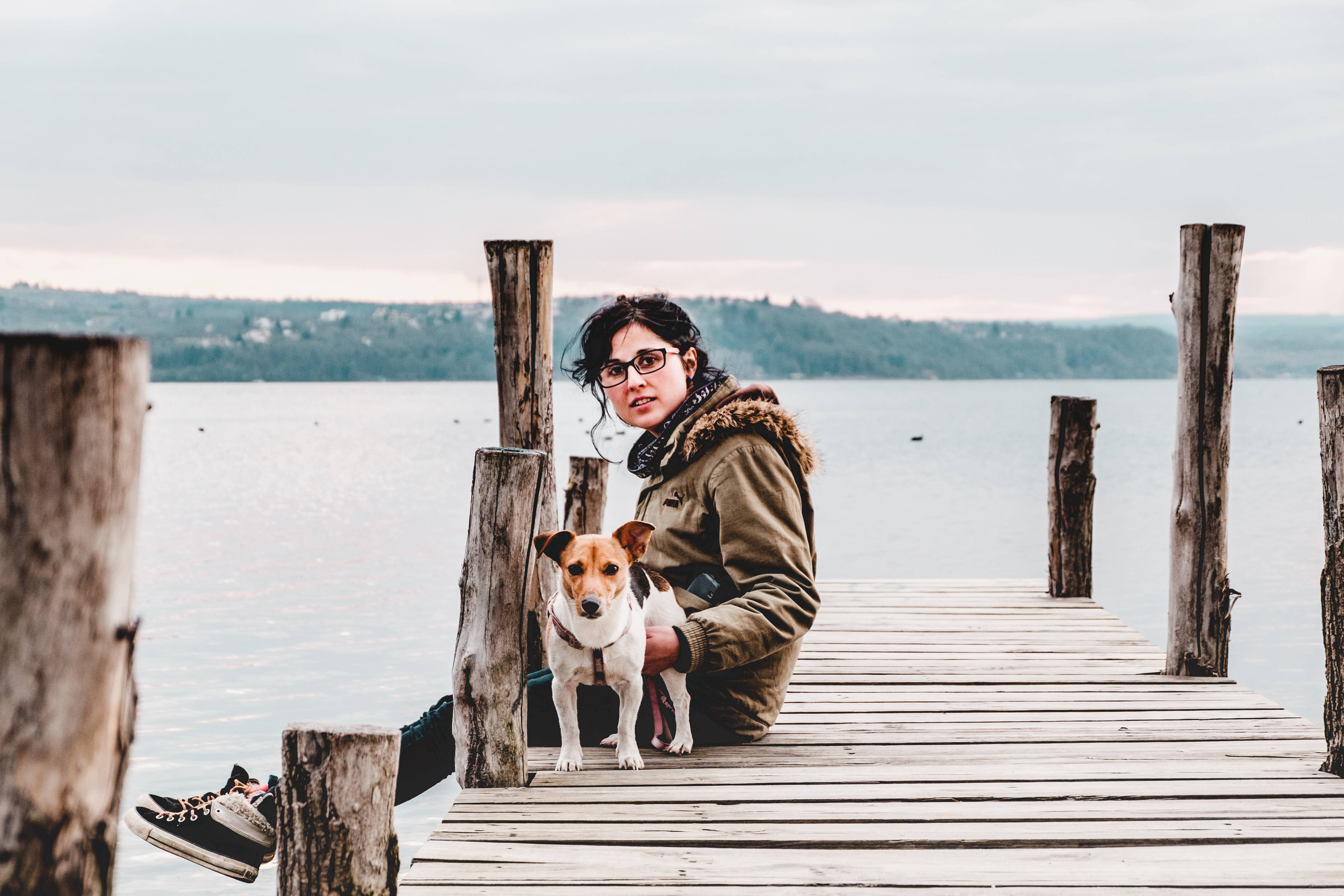 woman, dog, wooden dock, 4K Desktop Wallpaper
