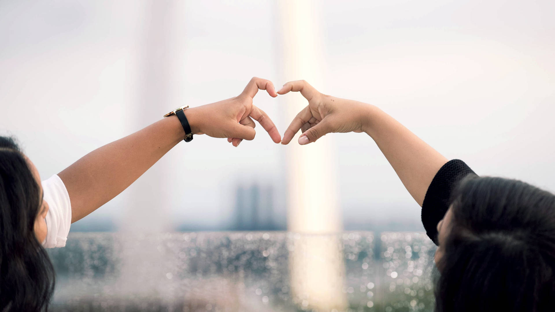 Besties Finger Heart, heart shape, hands, Full HD Desktop Wallpaper