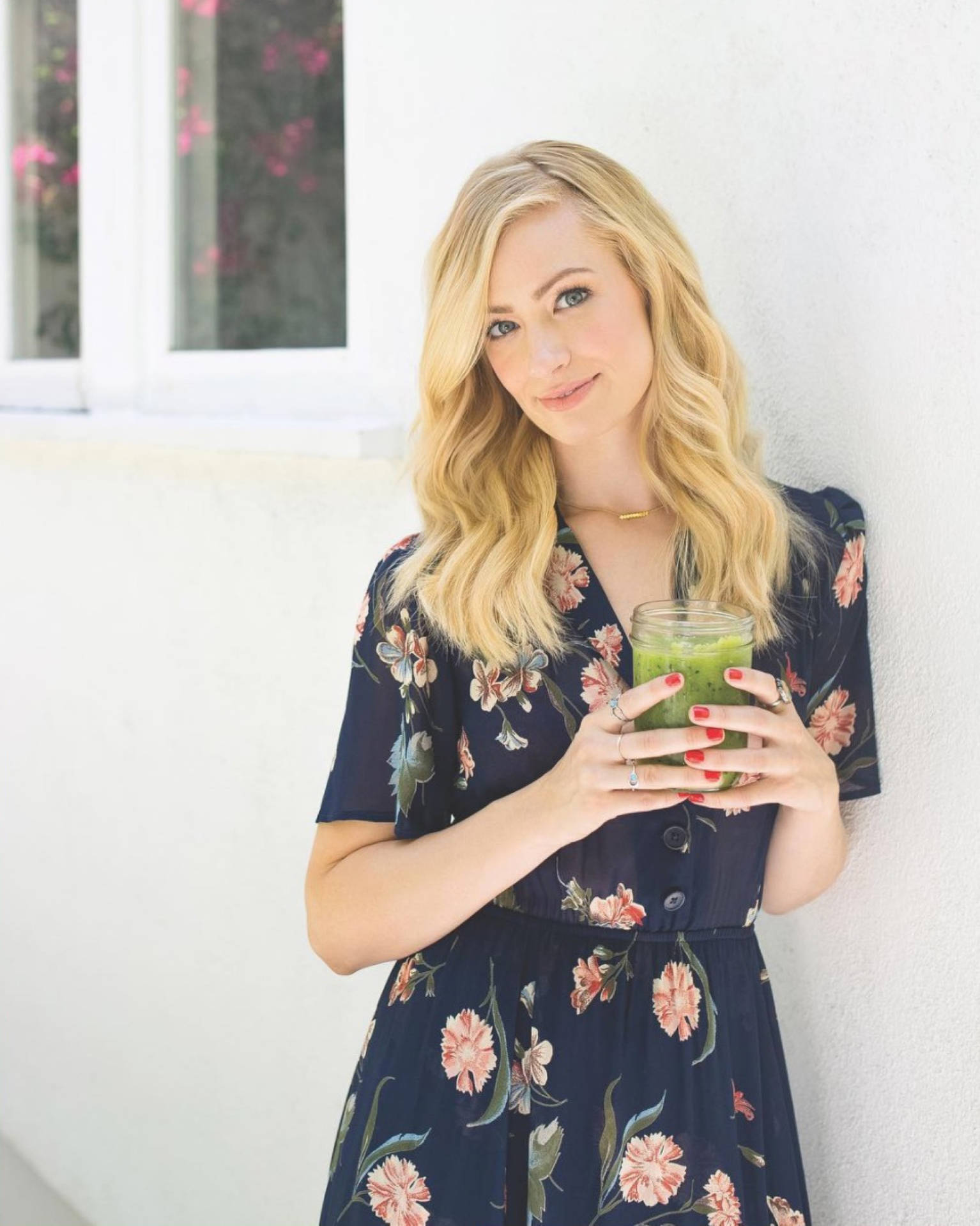 Beth Behrs, floral dress, green smoothie, Full HD Phone Wallpaper