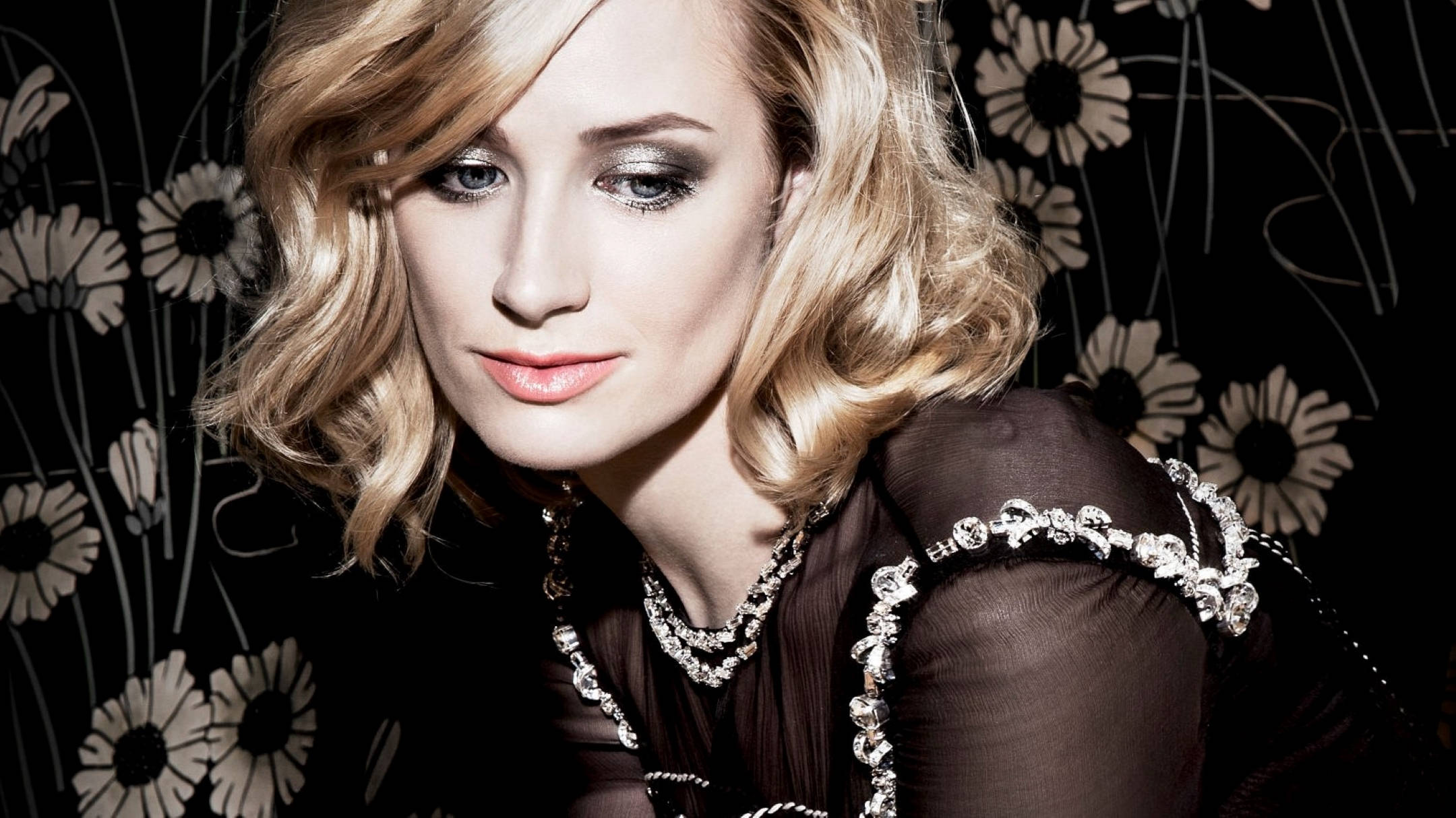 Beth Behrs, blonde, smoky eyes, Full HD Desktop Wallpaper