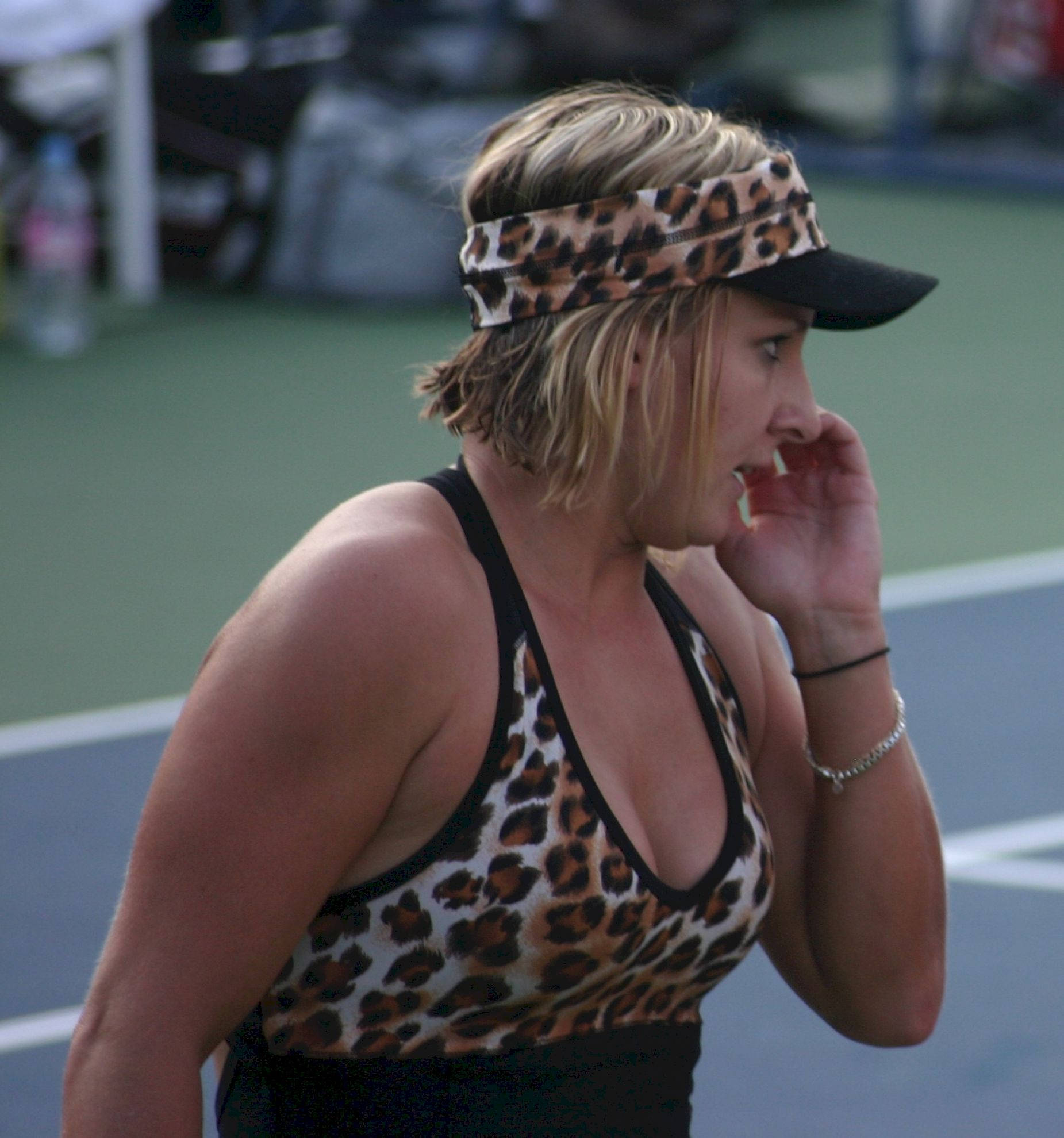 Bethanie Mattek-sands, leopard print, green court, Full HD Phone Wallpaper