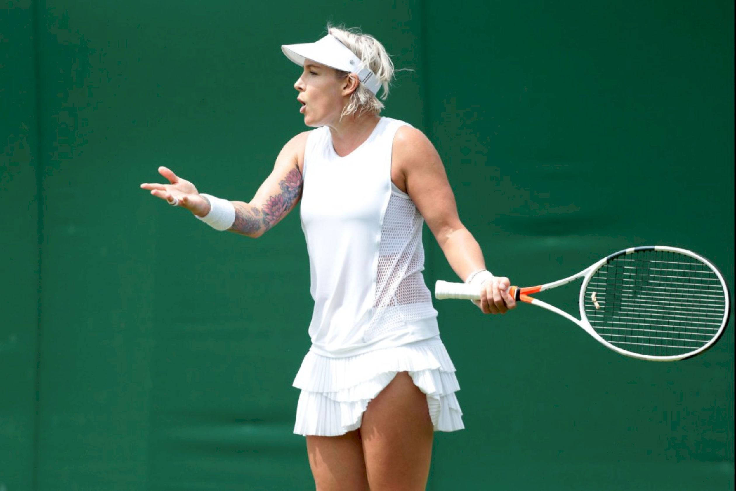 Bethanie Mattek-sands, white gear, solid green court wall, Full HD Desktop Wallpaper