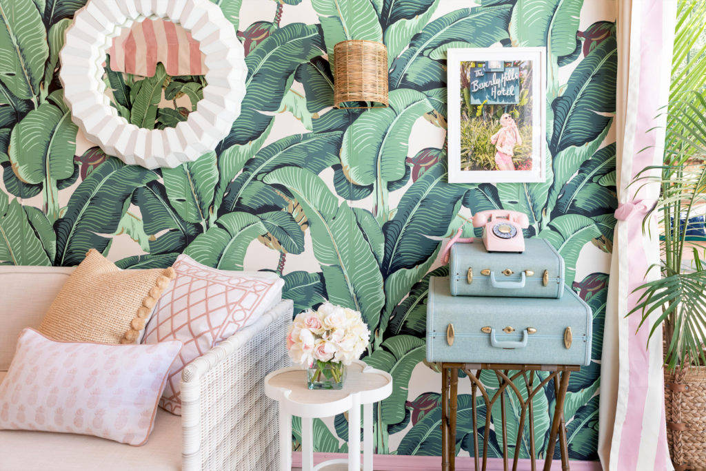 Beverly Hills Hotel, banana leaf wallpaper, wicker sofa, SD Desktop Wallpaper