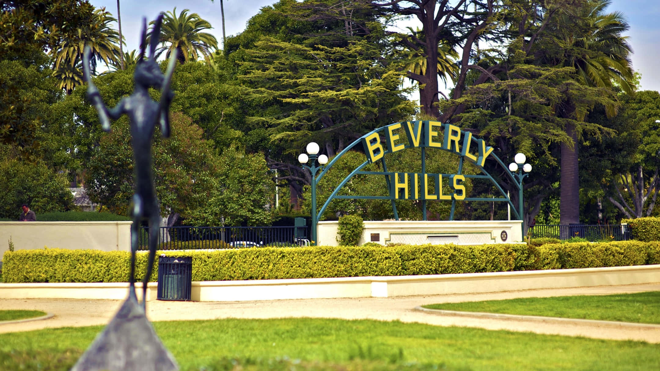 Beverly Hills sign, sculpture, lush greenery, Full HD Desktop Wallpaper