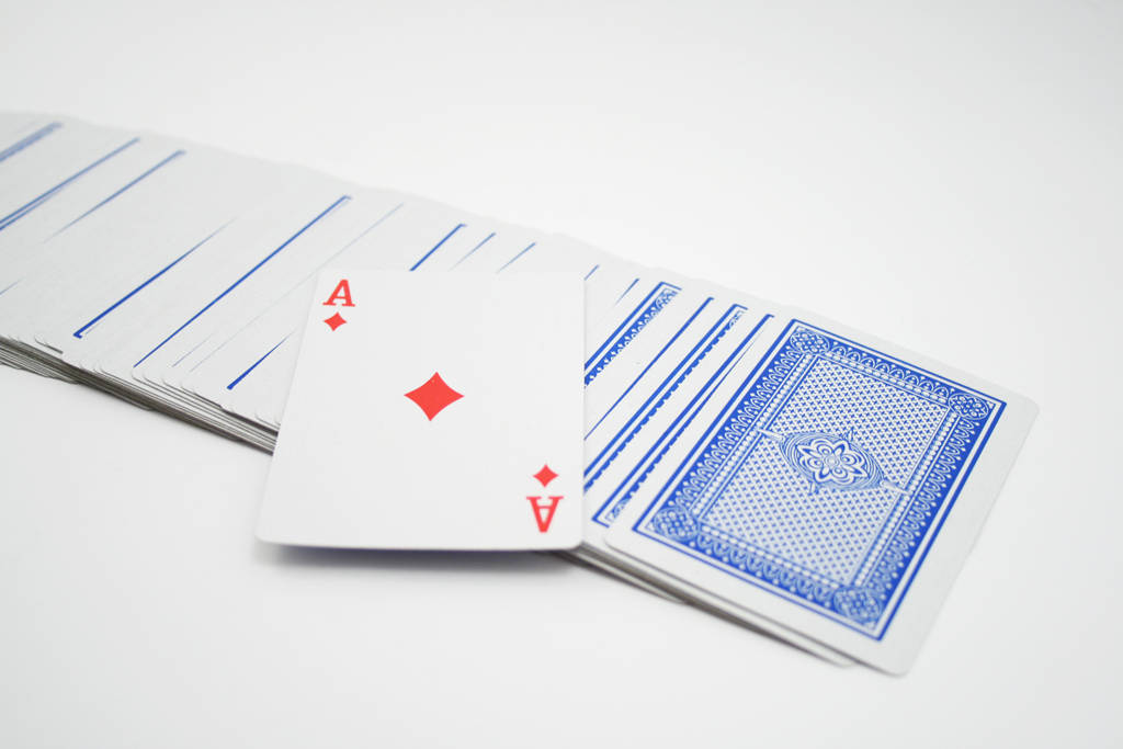 Bezique, blue-backed playing cards, red diamond ace, SD Desktop Wallpaper