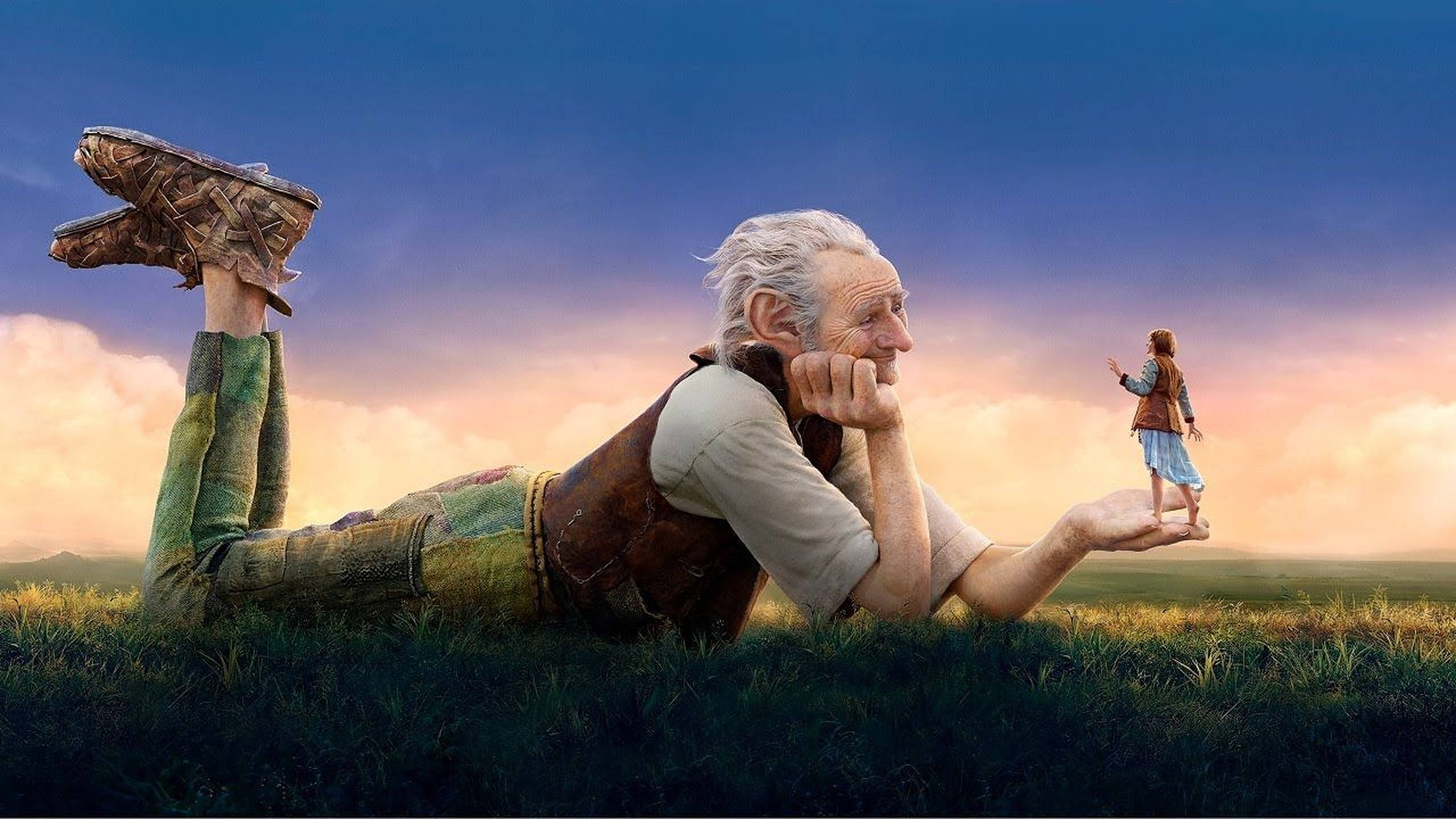 The BFG, sunset, grassy field, 2K Desktop Wallpaper