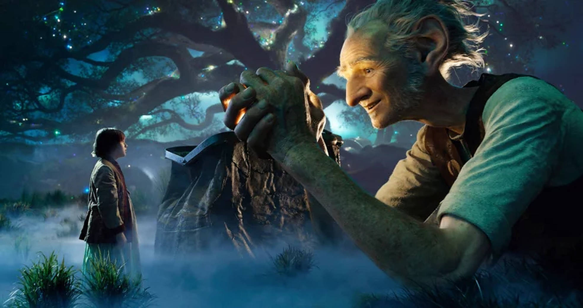 The BFG, glowing eyes, glowing orb, Full HD Desktop Wallpaper