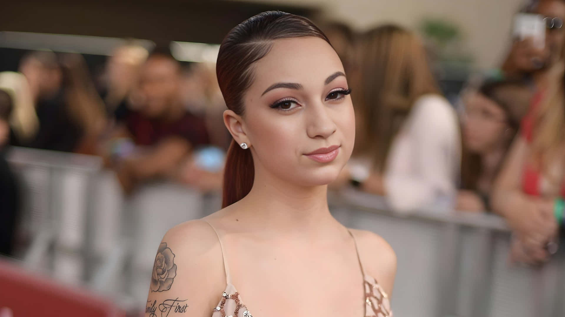Bhad Bhabie, red carpet look, beaded top, Full HD Desktop Wallpaper