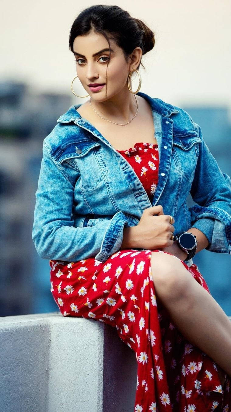 Bhojpuri actress, red floral dress, blue denim jacket, HD Phone Wallpaper
