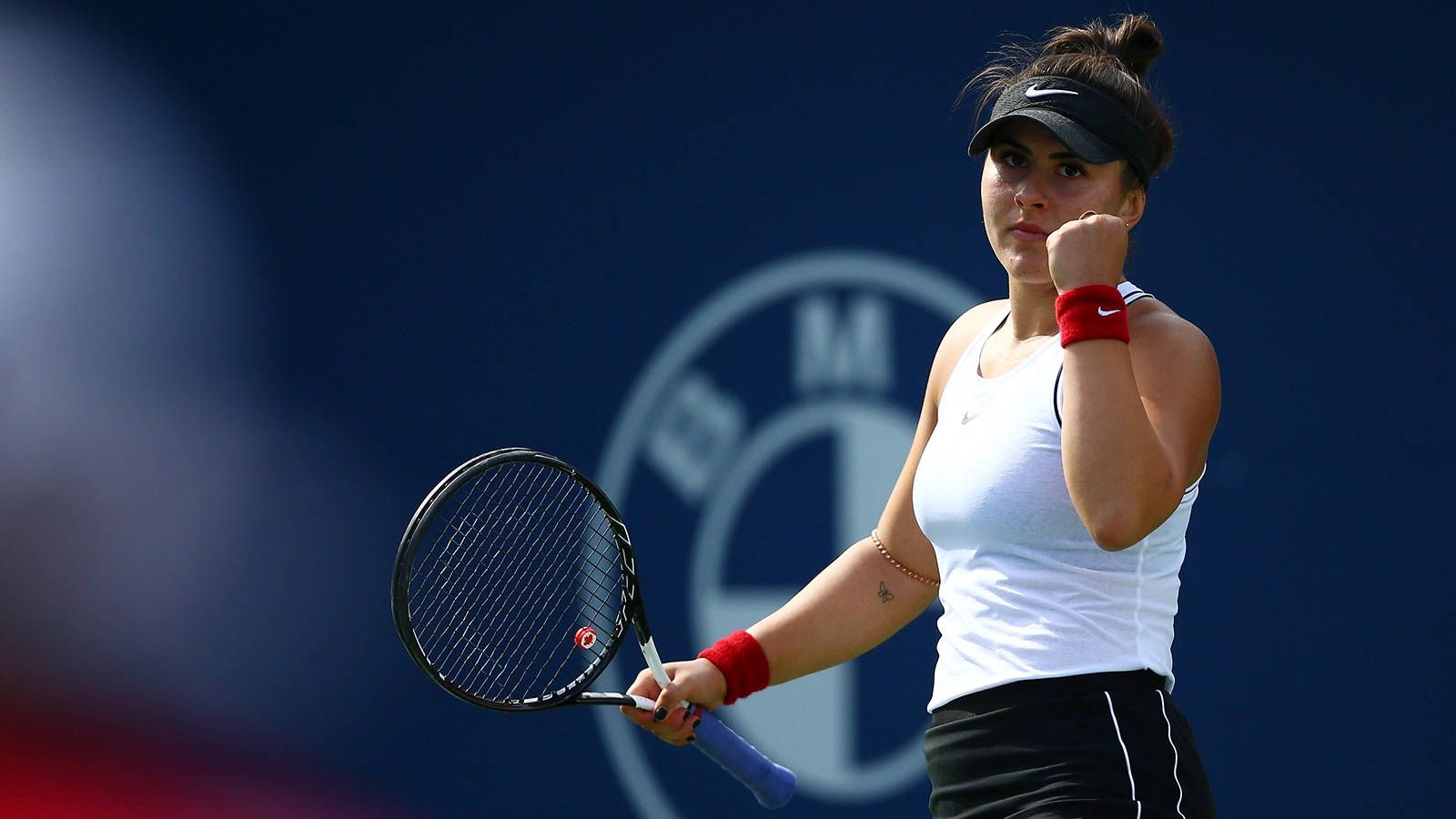 Bianca Andreescu, white tank top, black shorts, HD Desktop Wallpaper