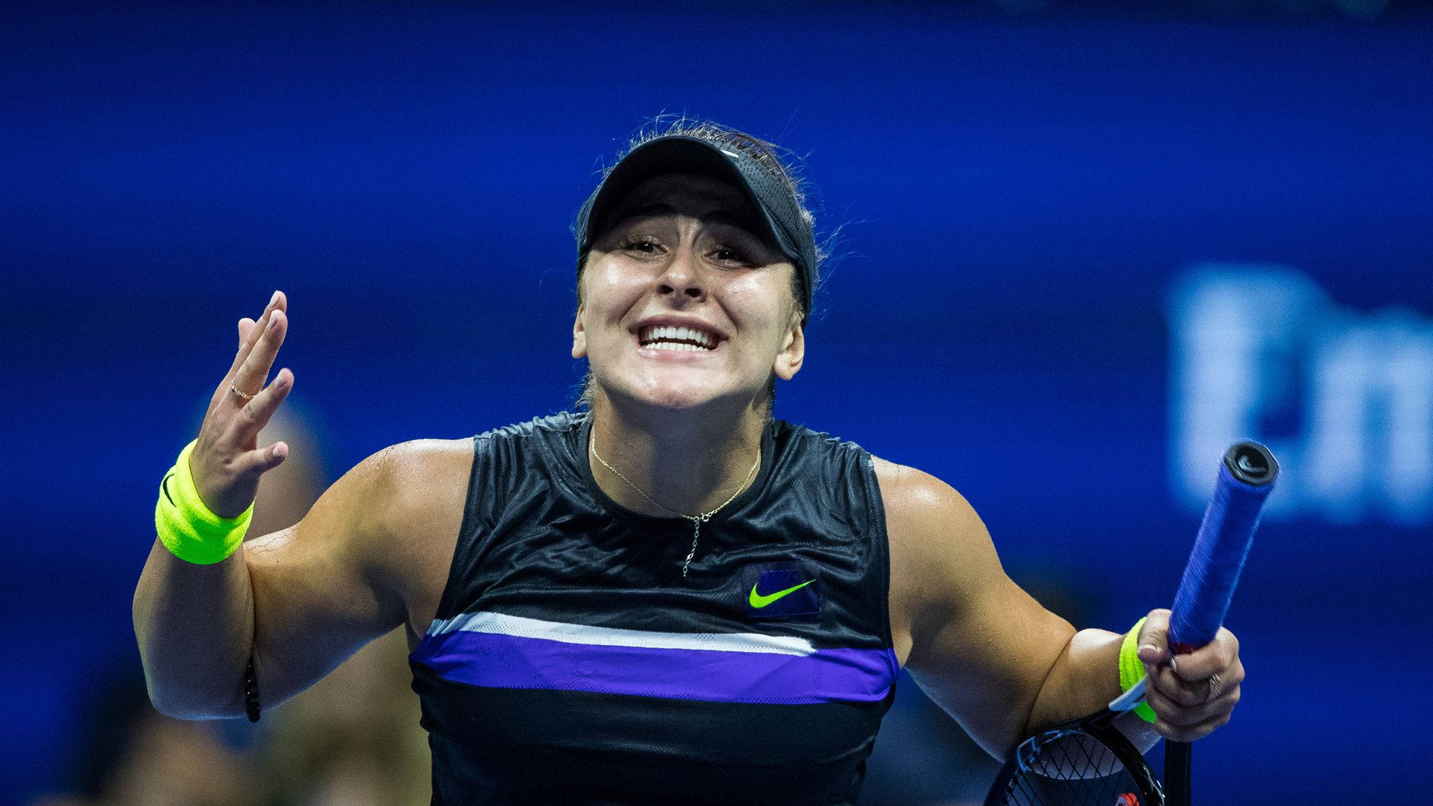 Bianca Andreescu, tennis player, vibrant blue court, Full HD Desktop Wallpaper