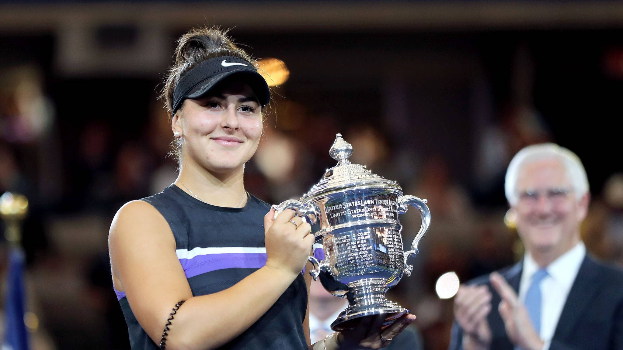 Bianca Andreescu, silver trophy, lit court, Full HD Desktop Wallpaper
