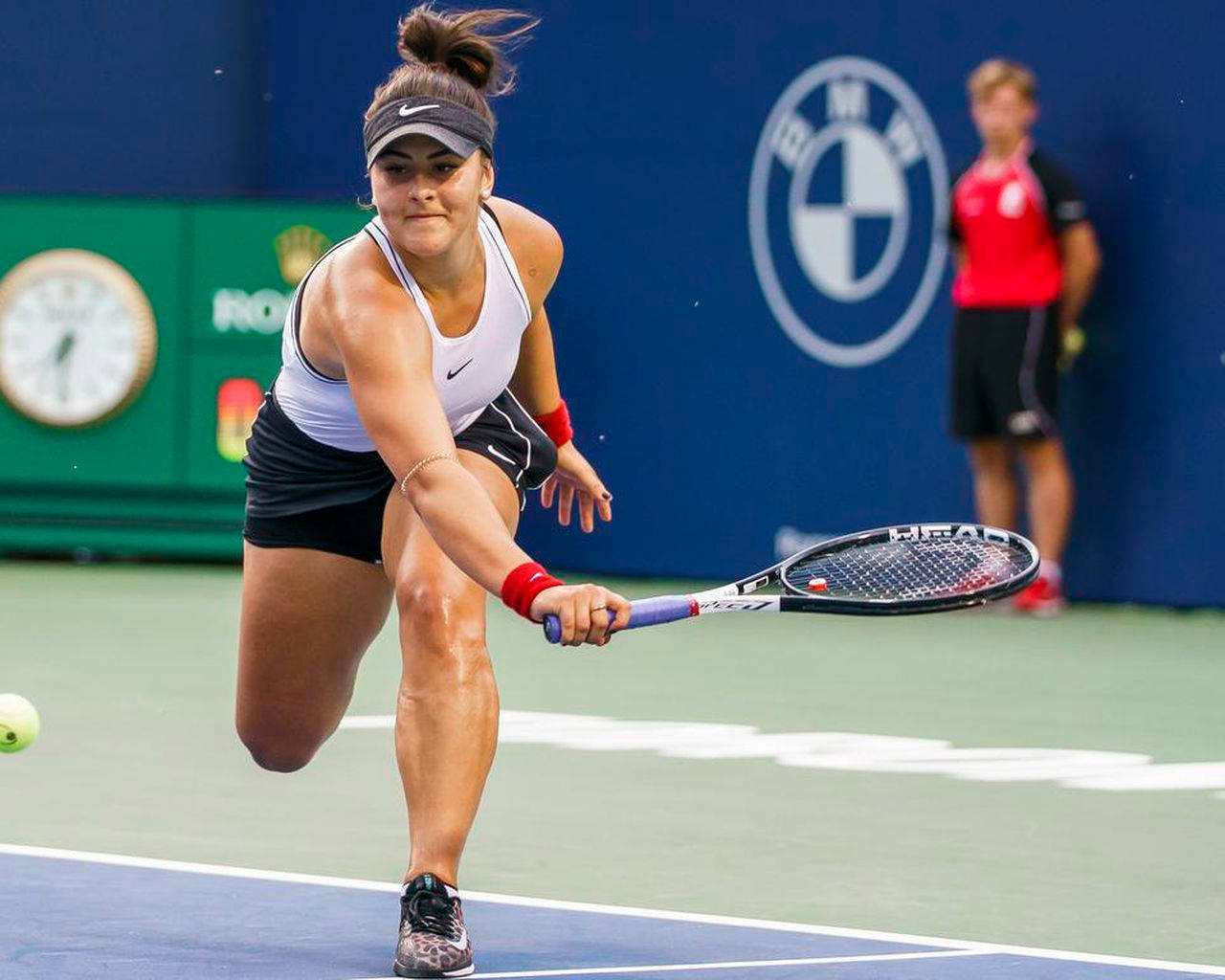 Bianca Andreescu, blue court, tennis player, HD Desktop Wallpaper