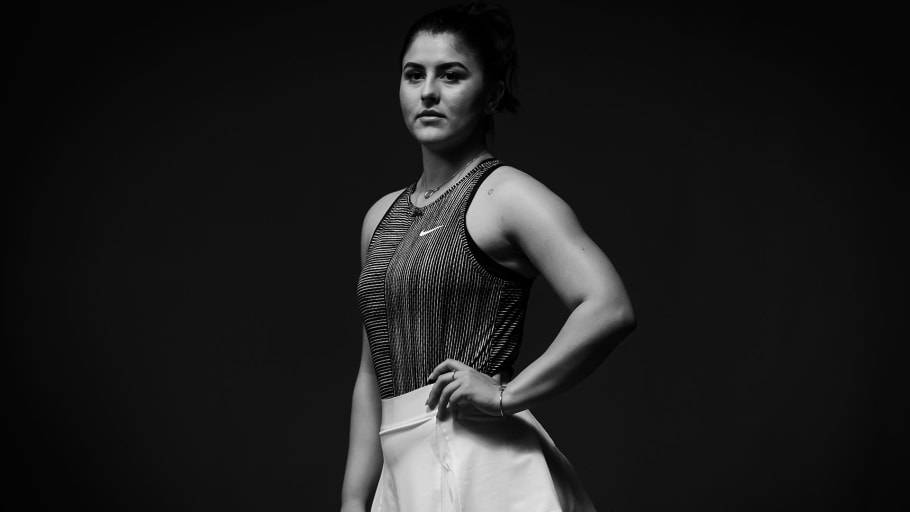 Bianca Andreescu, monochrome, athletic wear, SD Desktop Wallpaper