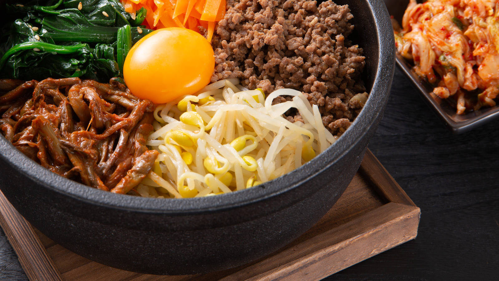 Bibimbap, stone bowl, raw egg, HD Desktop Wallpaper