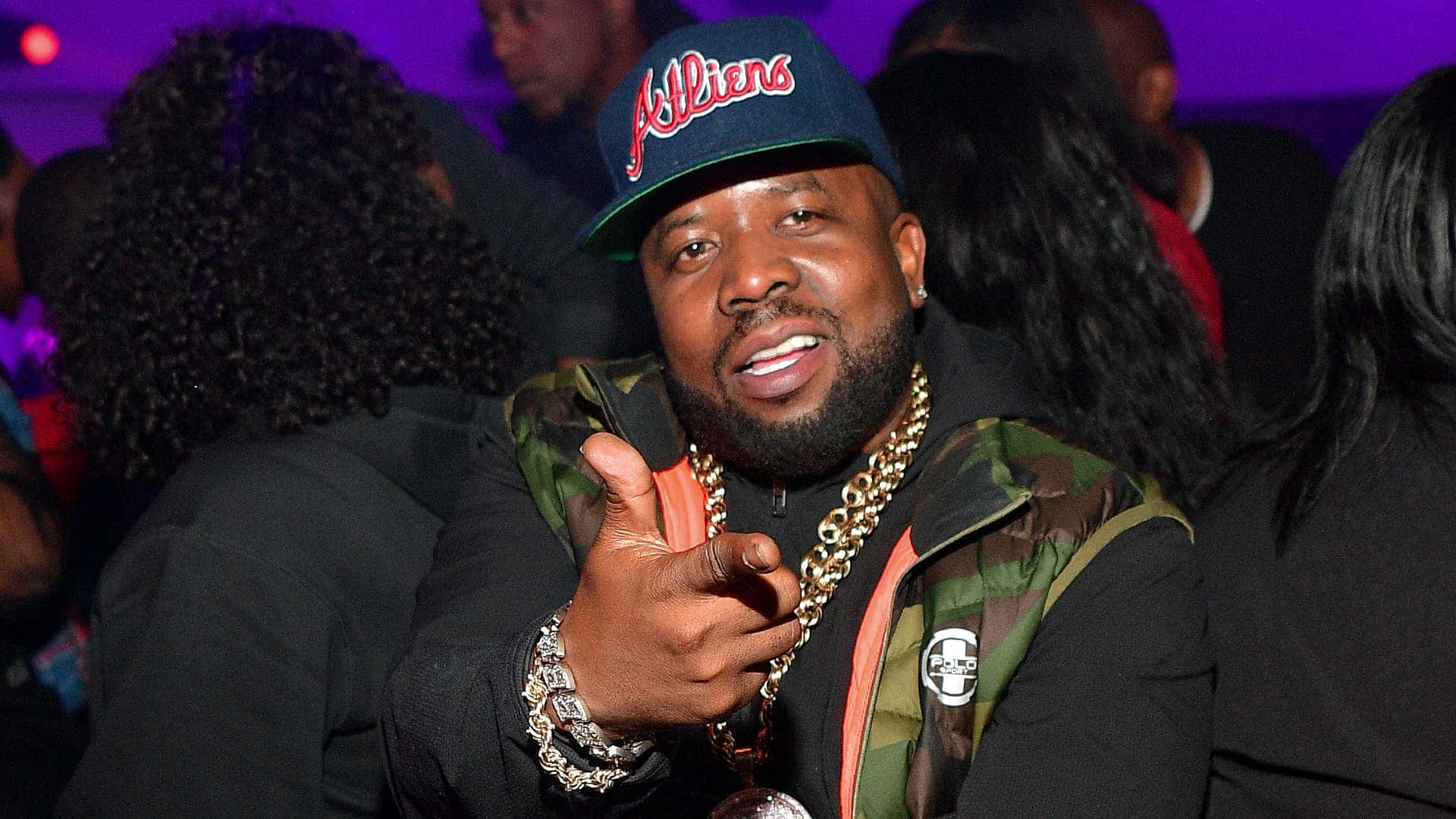 Big Boi, blue cap, camouflage vest, Full HD Desktop Wallpaper