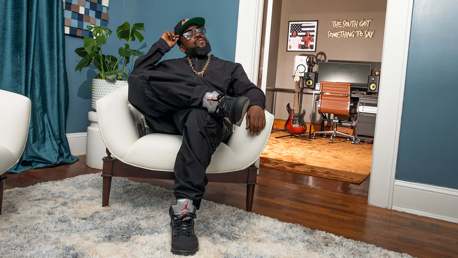 Big Boi, black attire, green cap, Full HD Desktop Wallpaper