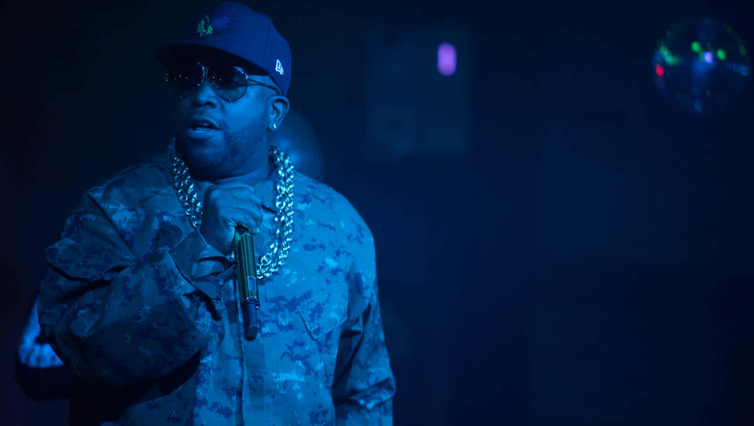 Big Boi, blue camo jacket, cap, HD Desktop Wallpaper