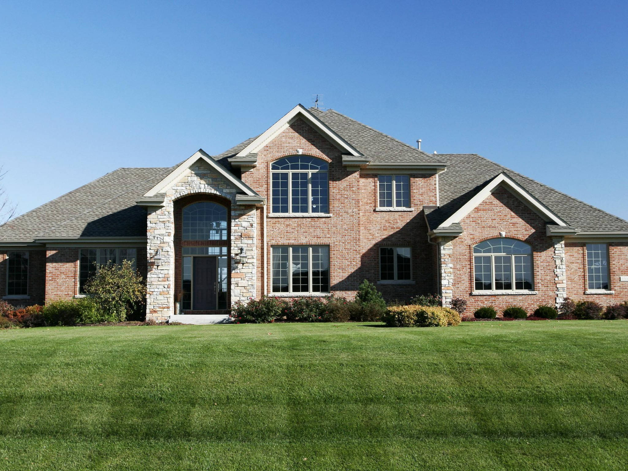 Big House, two-story brick house, stone accents, Full HD Desktop Wallpaper