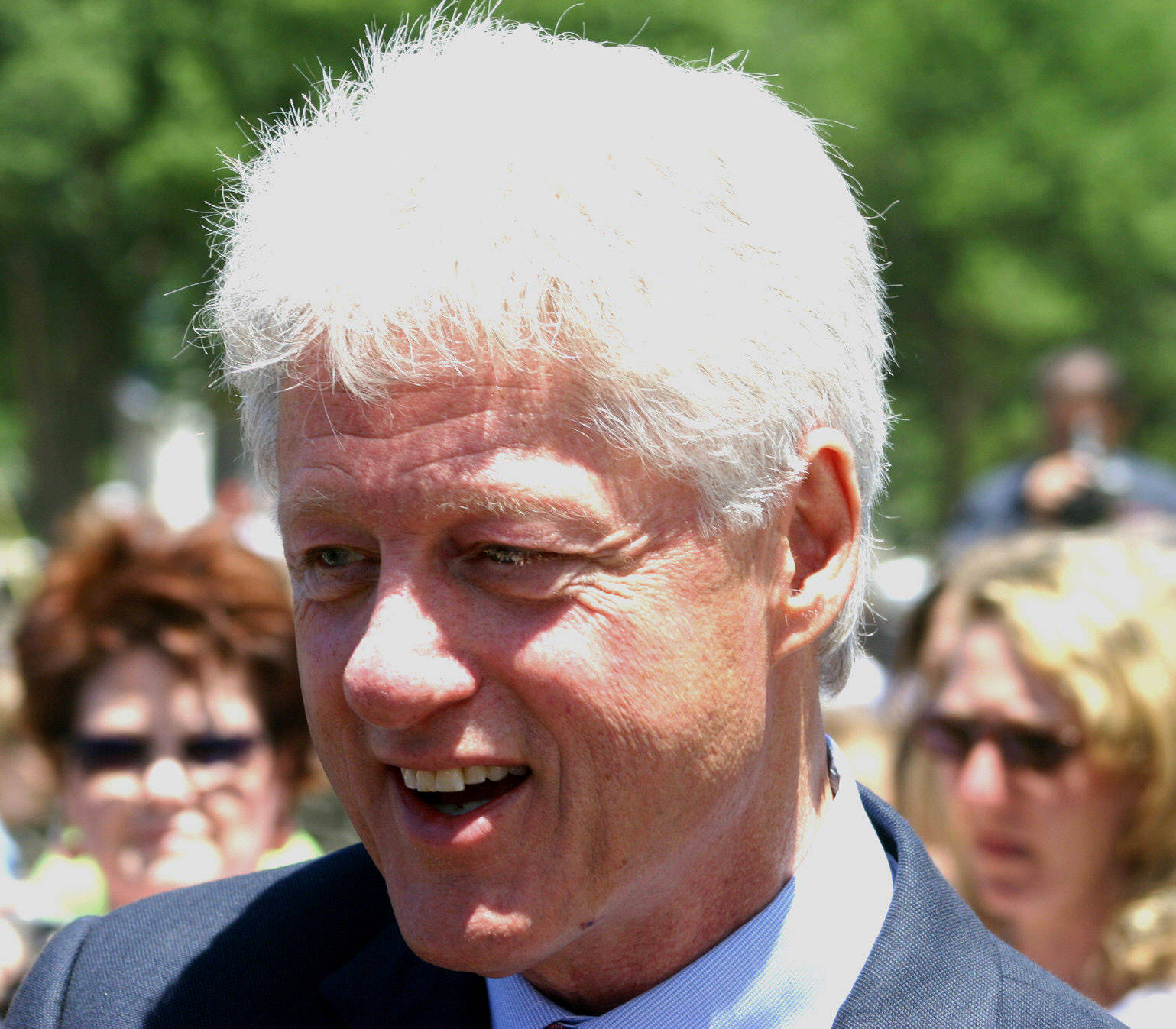 Bill Clinton, white hair, outdoors, HD Desktop Wallpaper