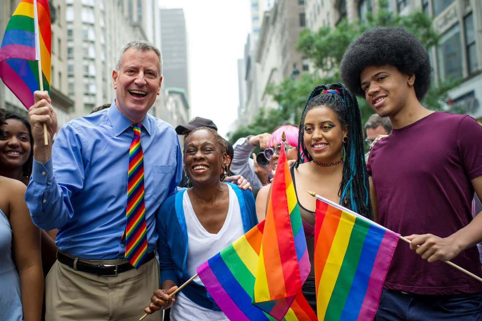 Bill De Blasio, LGBTQ, rainbow flags, HD Desktop Wallpaper