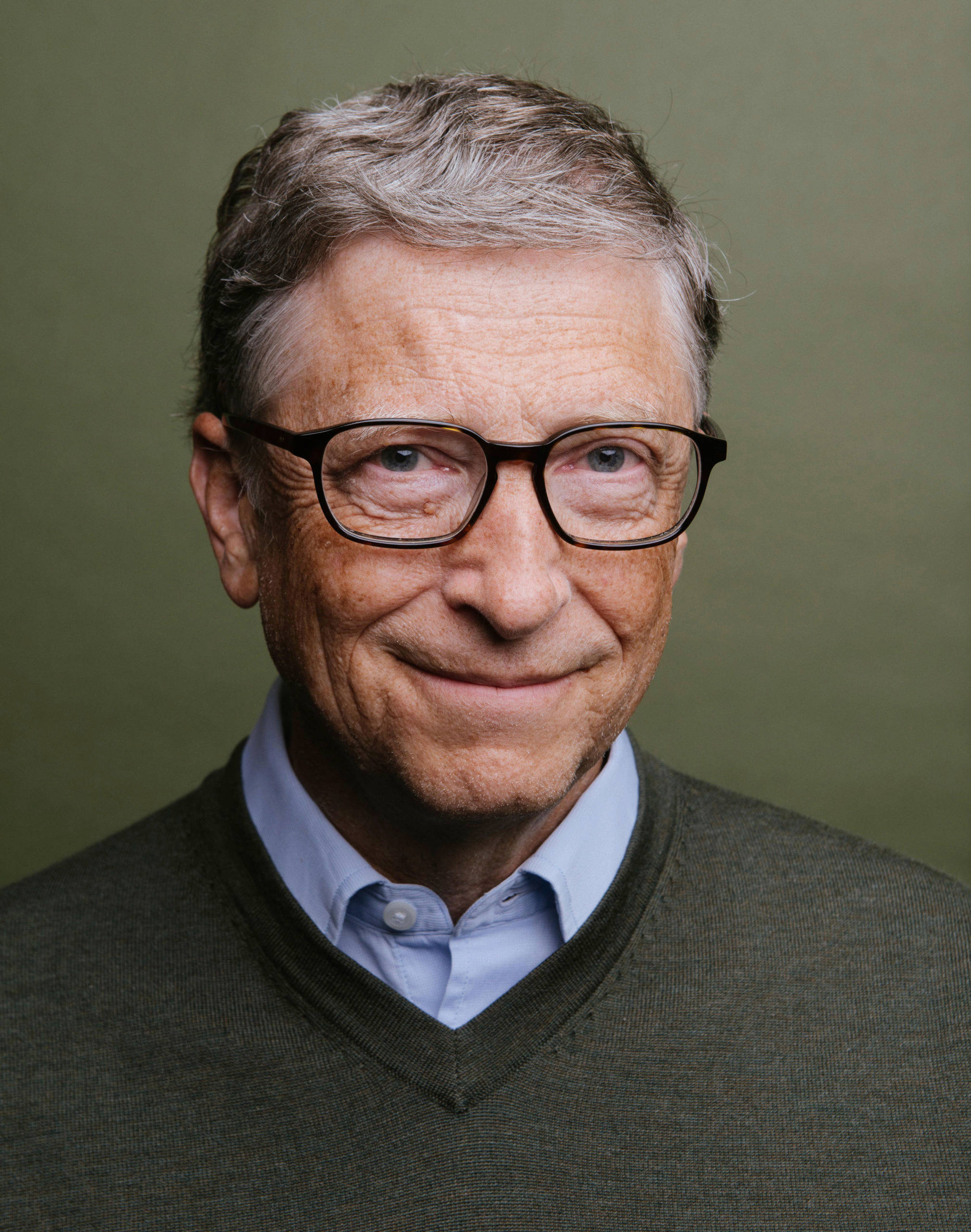 Bill Gates, glasses, green sweater, 2K Phone Wallpaper