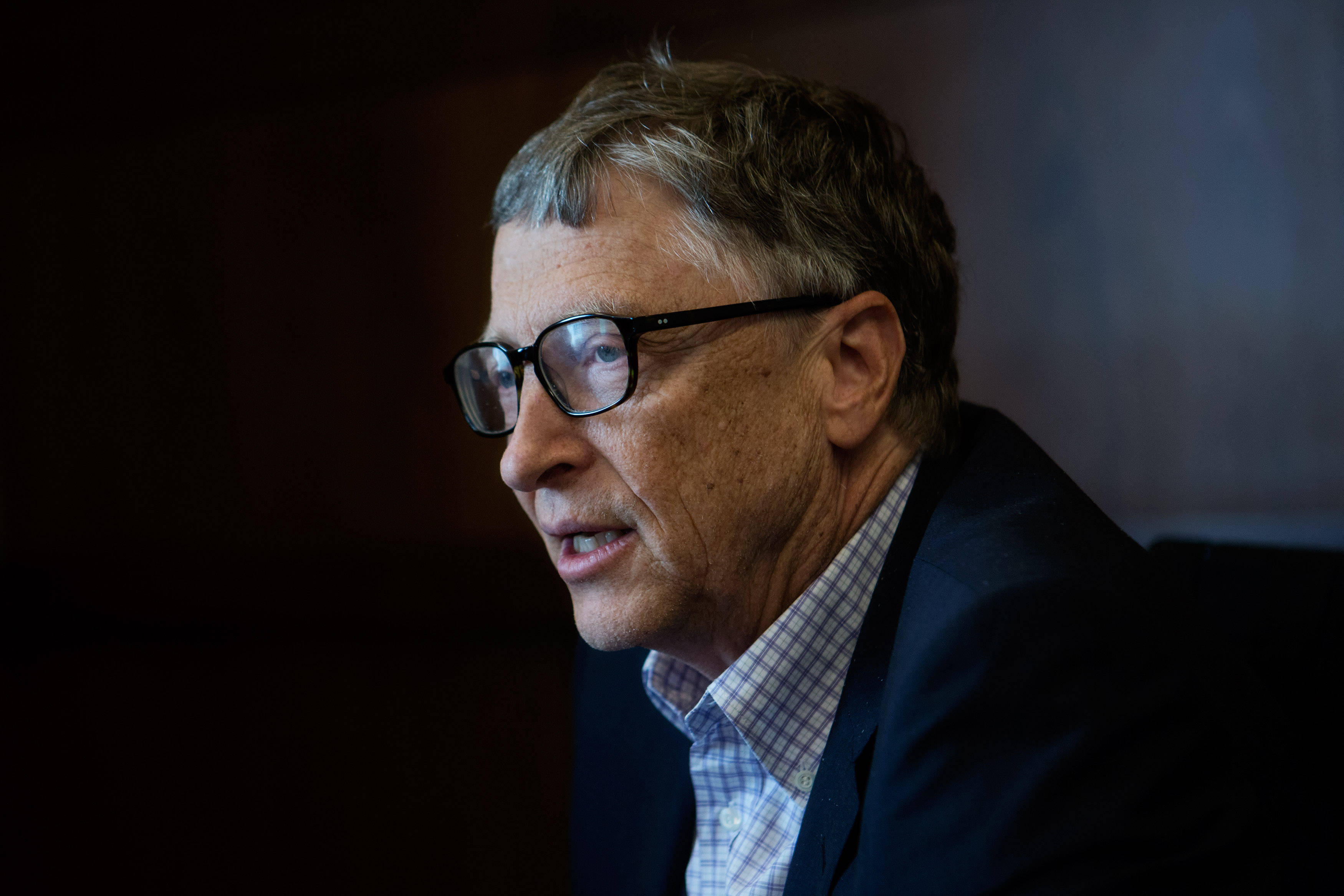 Bill Gates, glasses, gray hair, 2K Desktop Wallpaper