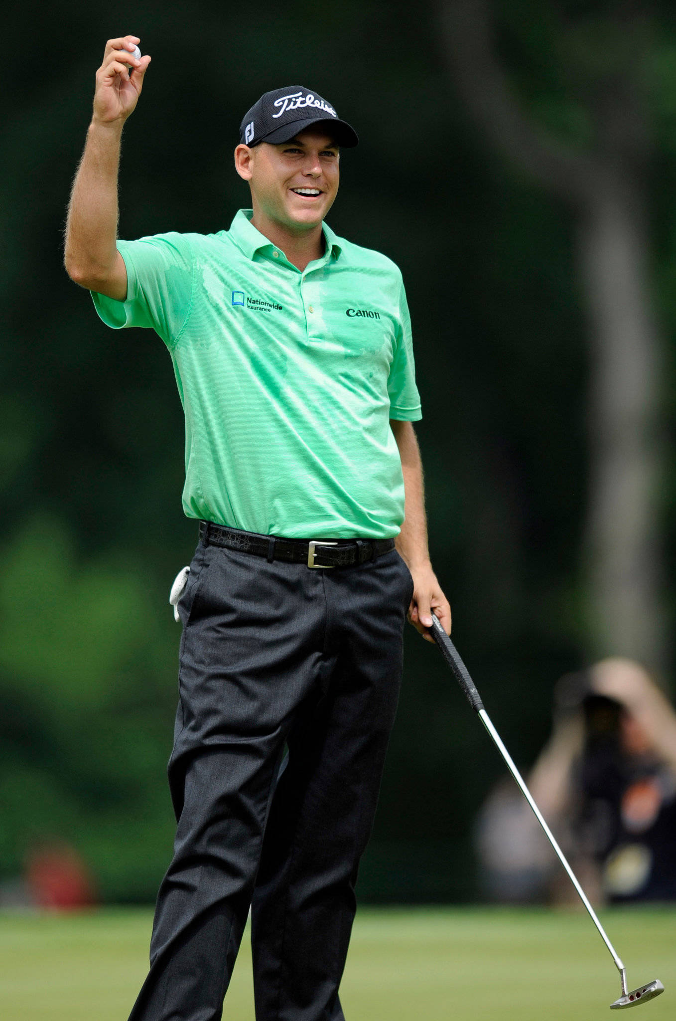 Bill Haas, bright green shirt, putter, Full HD Phone Wallpaper