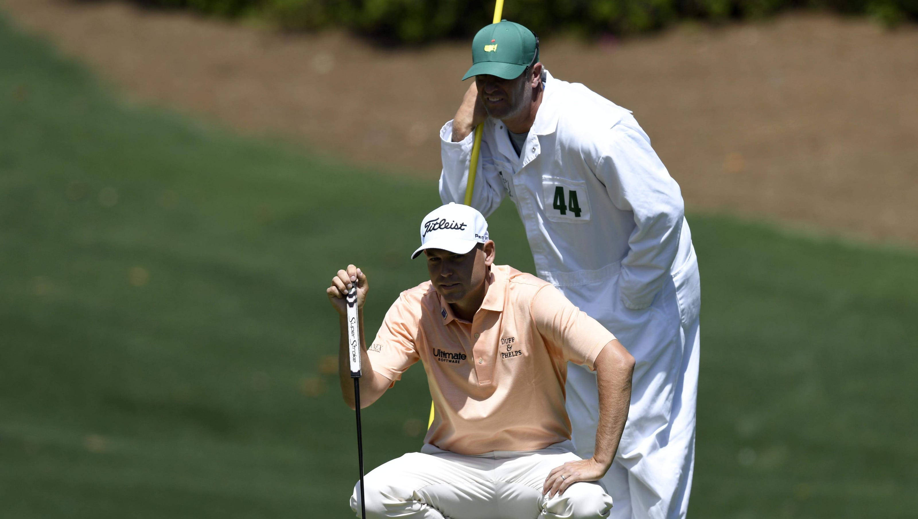 Bill Haas, peach shirt, green grass, 2K Desktop Wallpaper