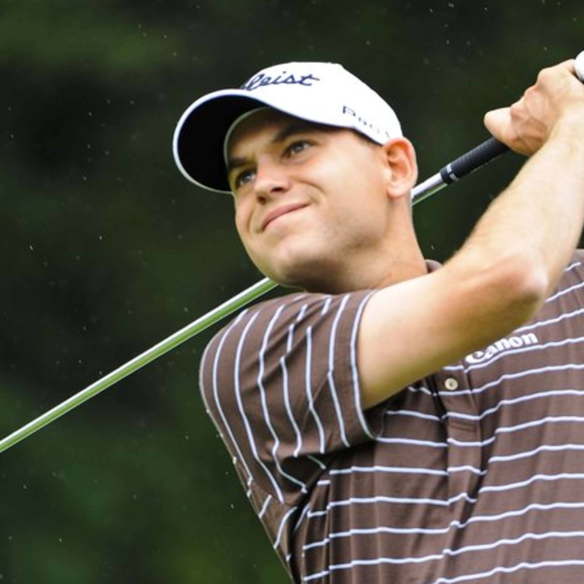 Bill Haas, golf club, striped shirt, Full HD Desktop Wallpaper