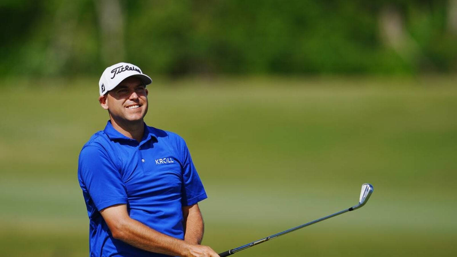 Bill Haas, electric blue shirt, white cap, HD Desktop Wallpaper