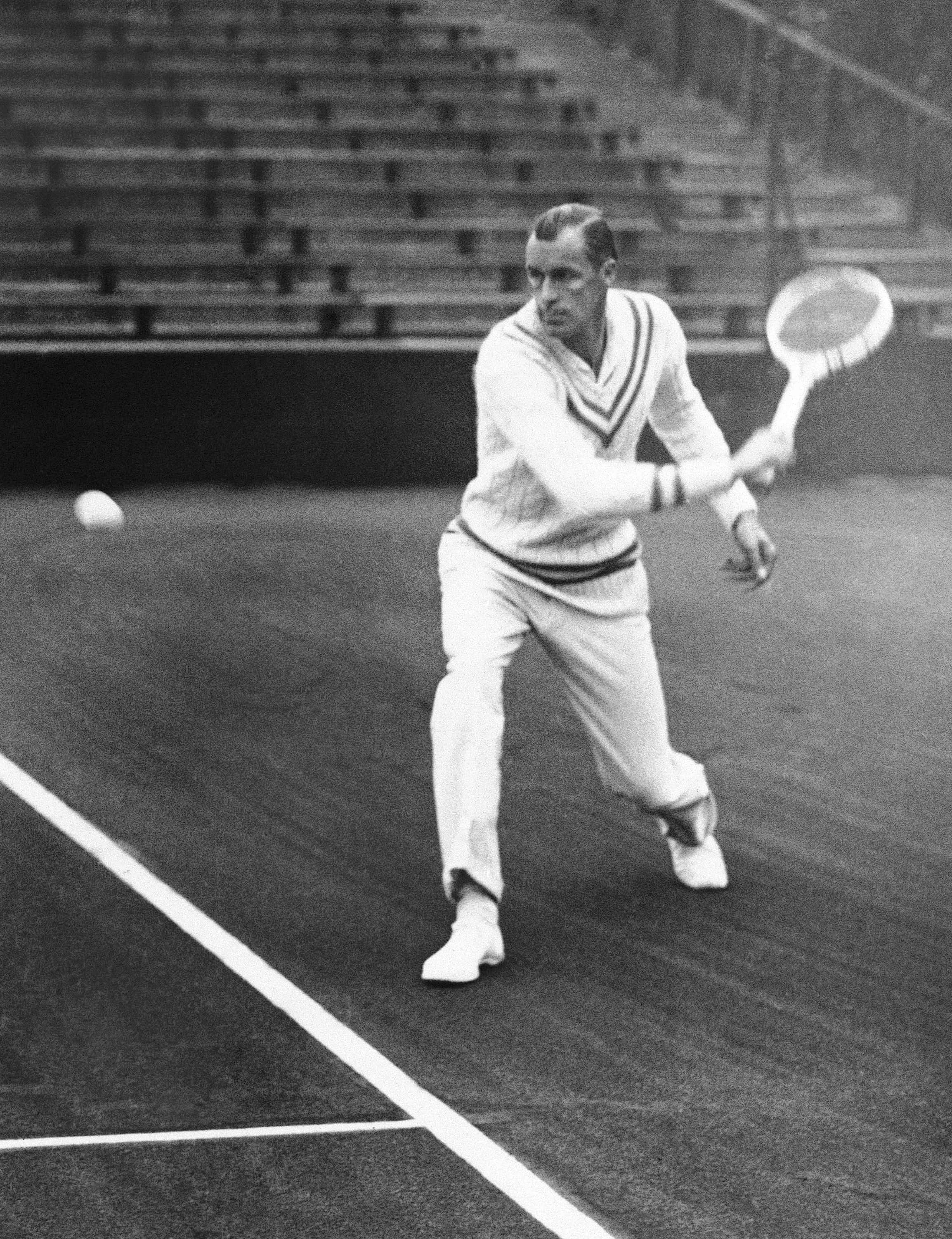 Bill Tilden, tennis player, outdoor court, 2K Phone Wallpaper