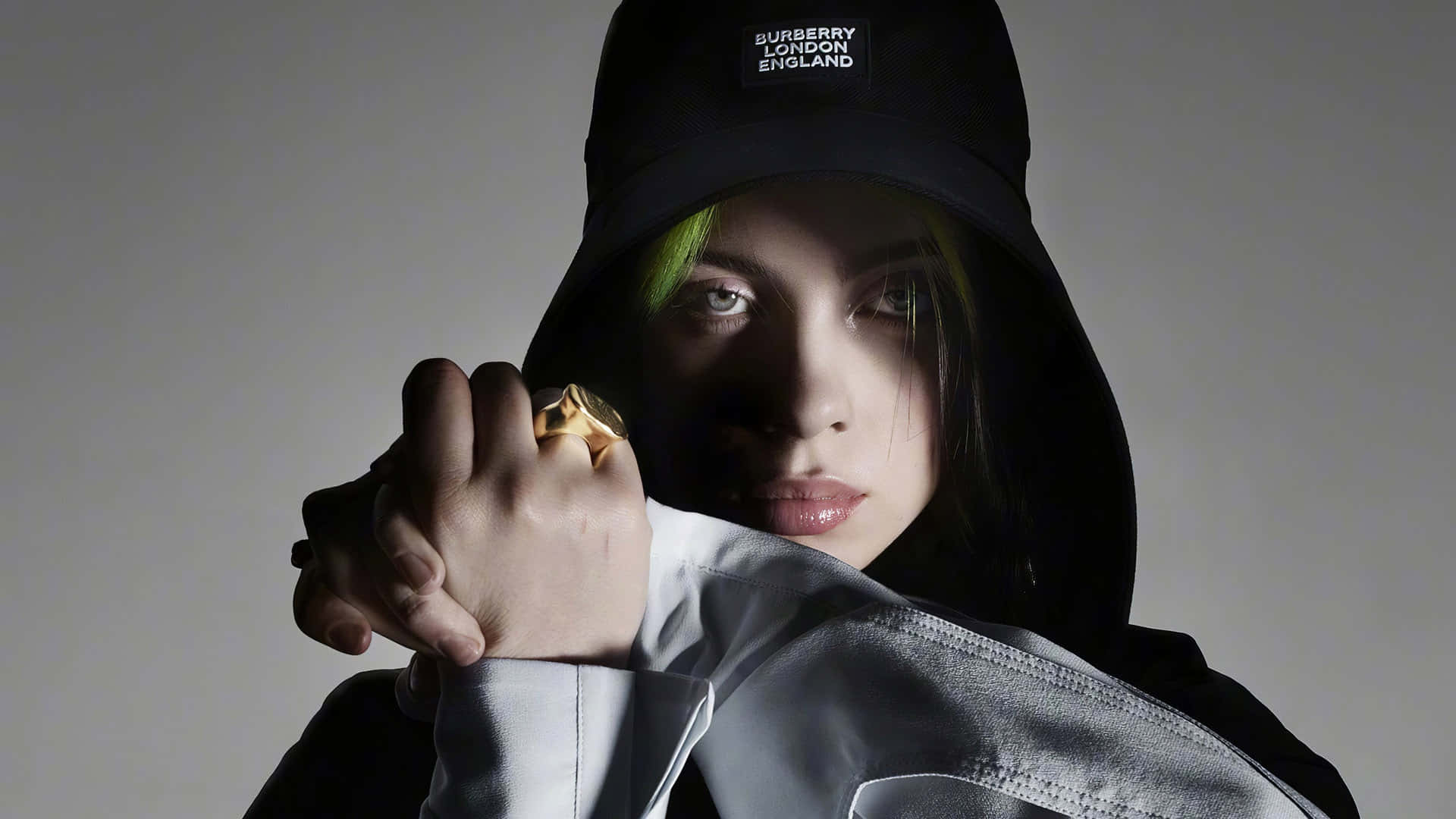 Billie Eilish, neon green hair, black Burberry bucket hat, Full HD Desktop Wallpaper