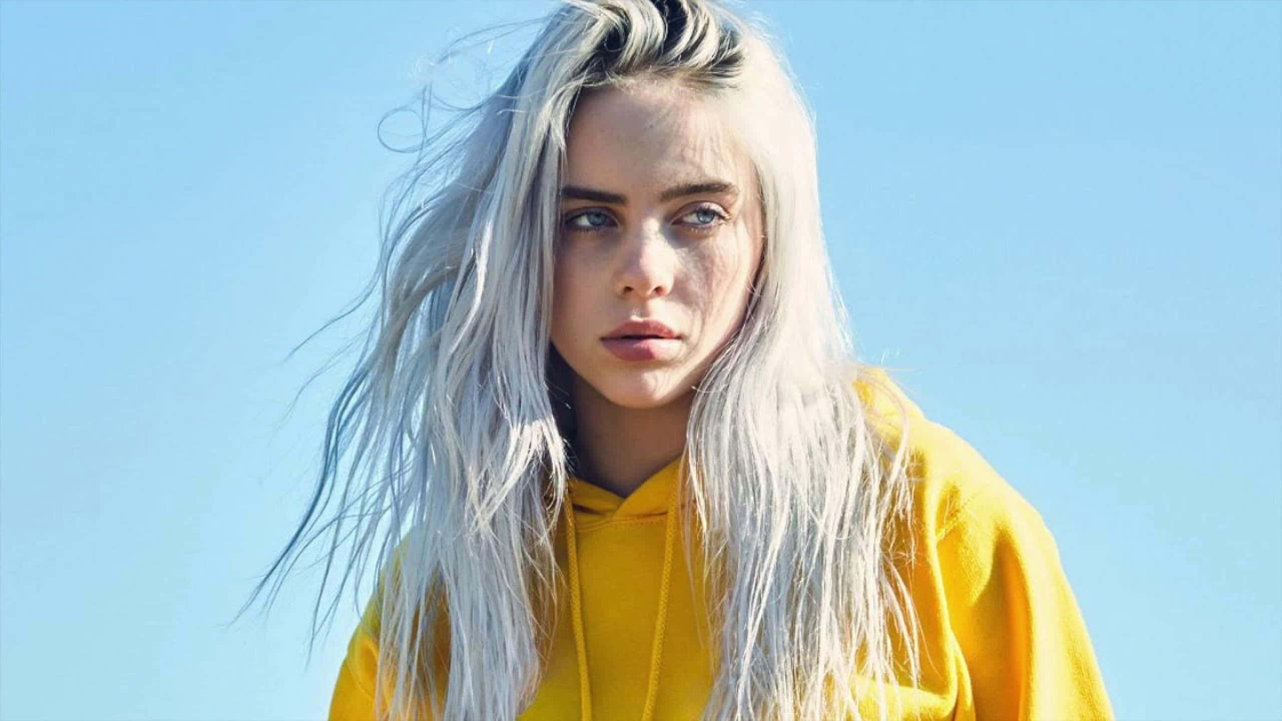 Billie Eilish, laptop, silver hair, 2K Desktop Wallpaper