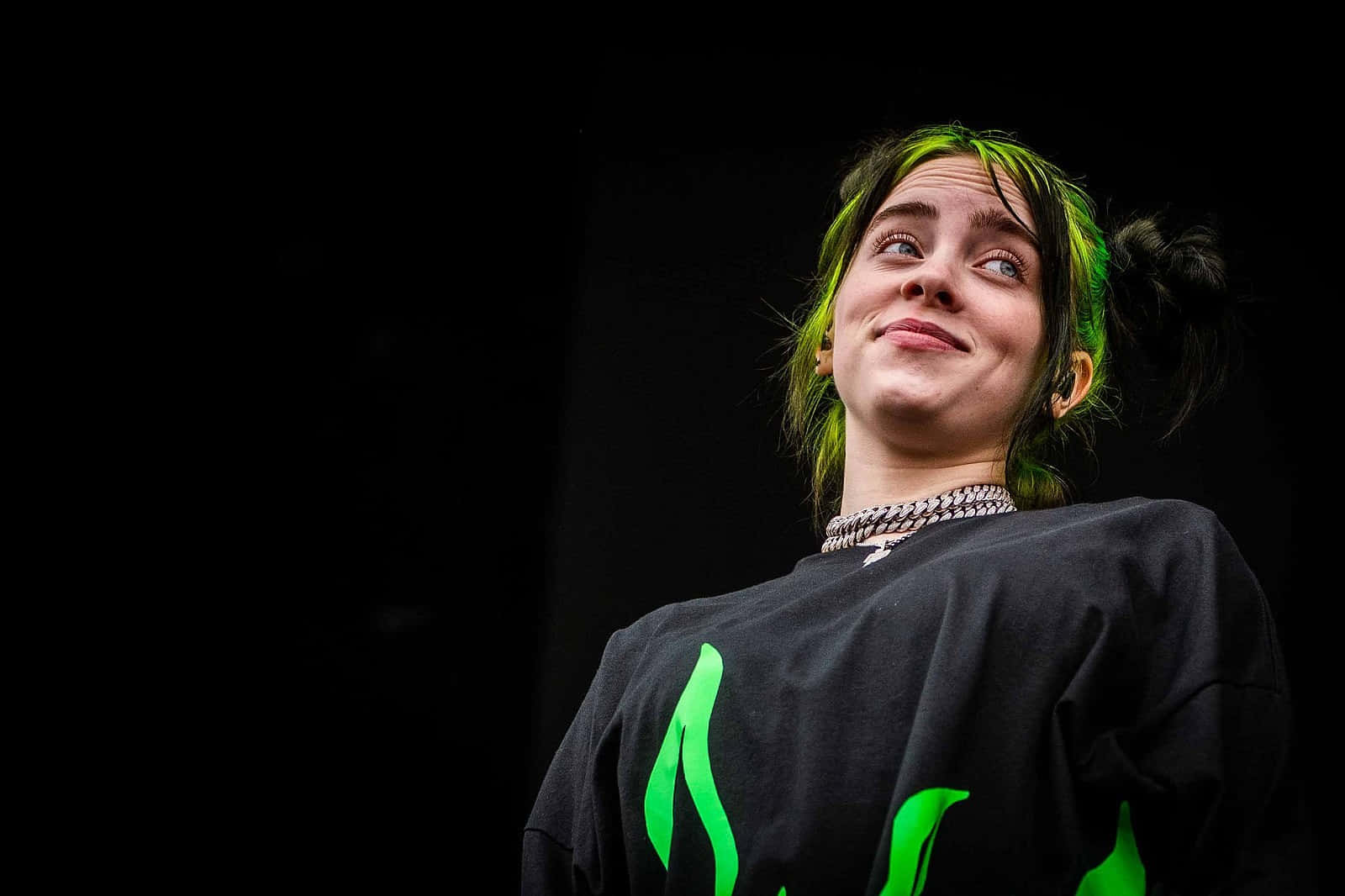 Billie Eilish, vibrant green hair, black shirt, HD Desktop Wallpaper