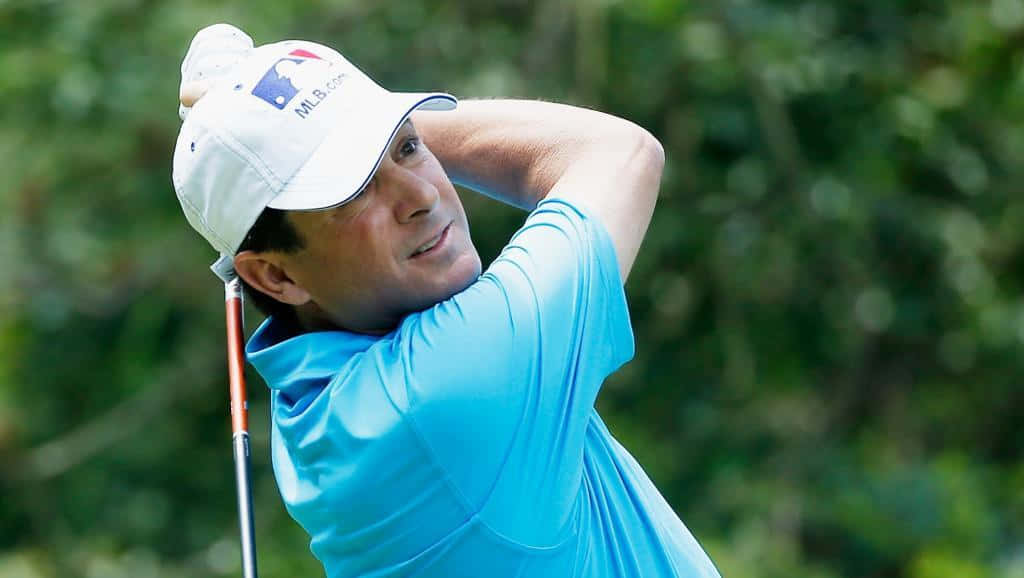 Billy Andrade, golf club, blue shirt, SD Desktop Wallpaper