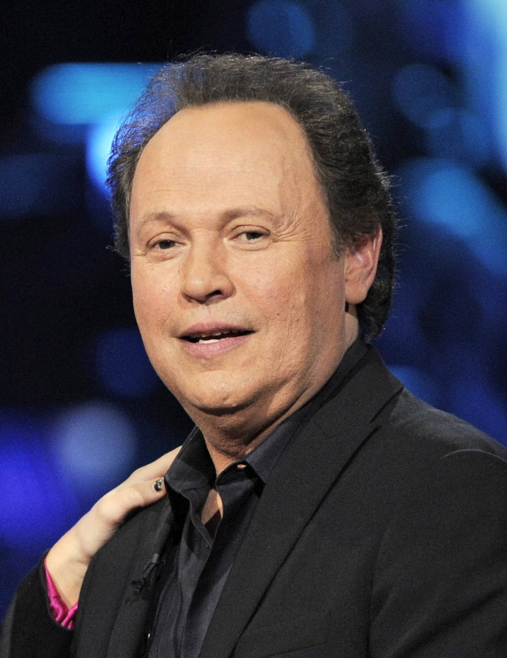 Billy Crystal, black suit, blurred blue background, HD Phone Wallpaper