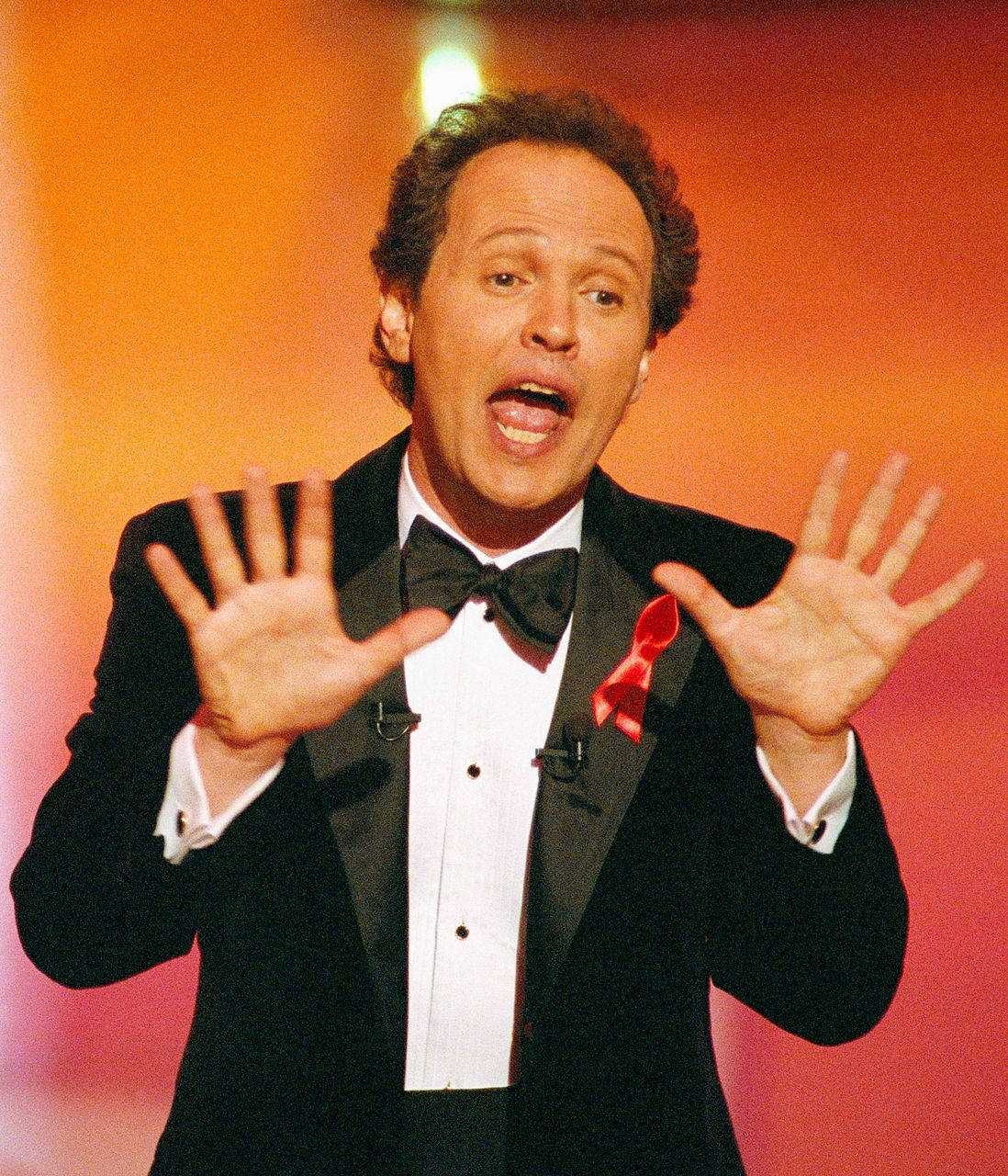 Billy Crystal, 1992 Academy Awards, tuxedo, HD Phone Wallpaper