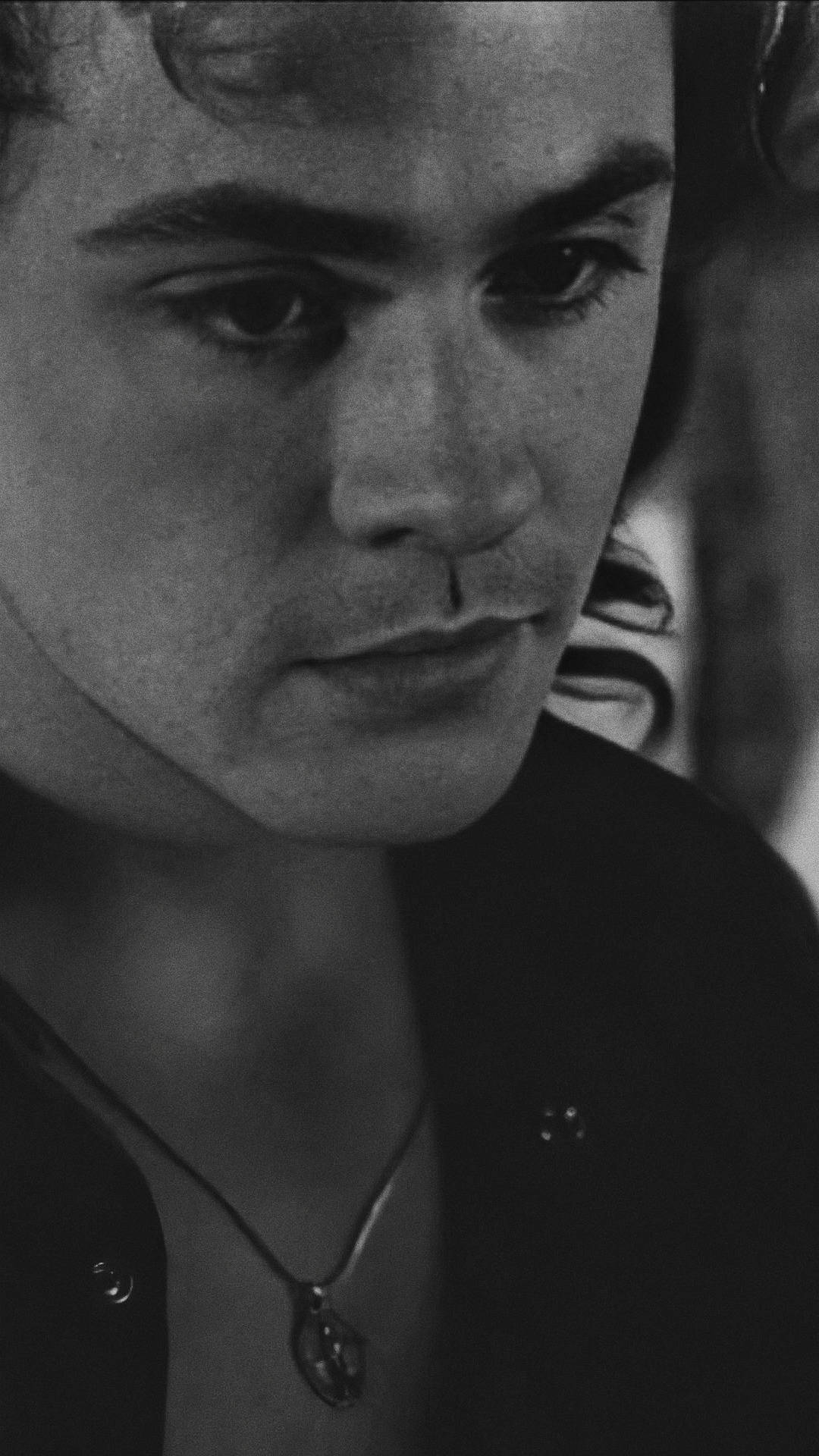 Billy Hargrove, pendant necklace, intense eyes, Full HD Phone Wallpaper