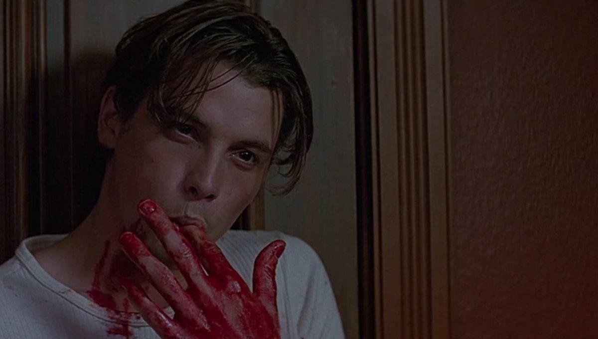 Billy Loomis, dingy room, dark wooden door, SD Desktop Wallpaper