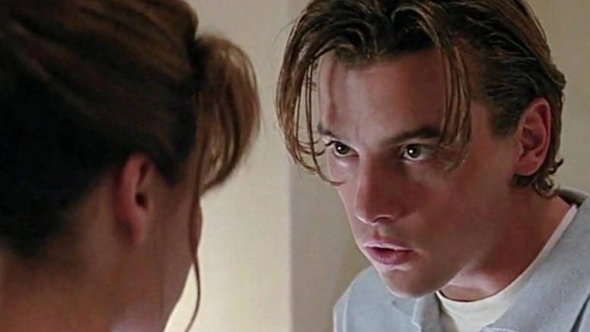 Billy Loomis, wet hair, close indoor confrontation, SD Desktop Wallpaper
